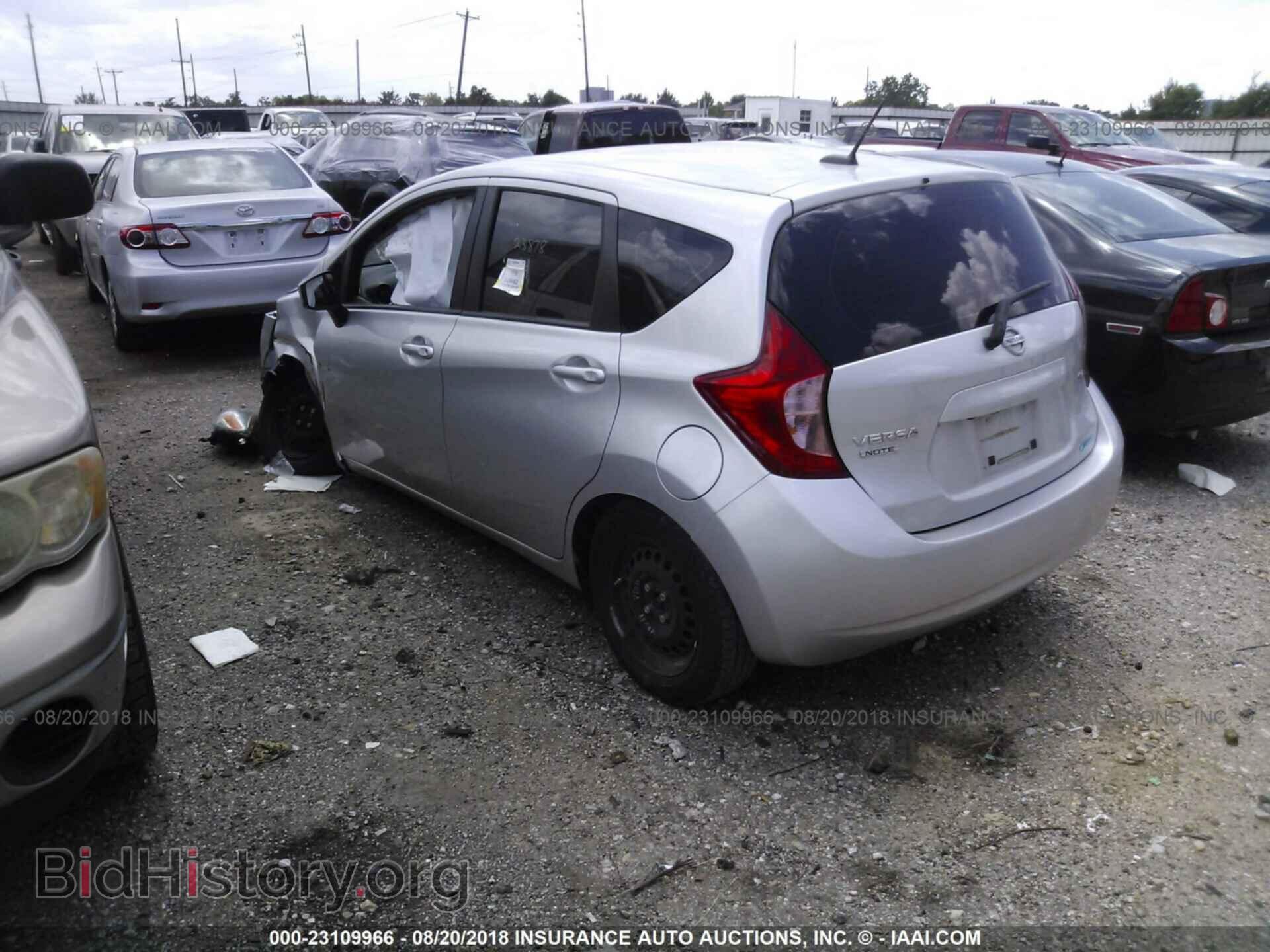 2016 Nissan Versa note - VIN: 3N1CE2CP9GL373525 - Photo 3