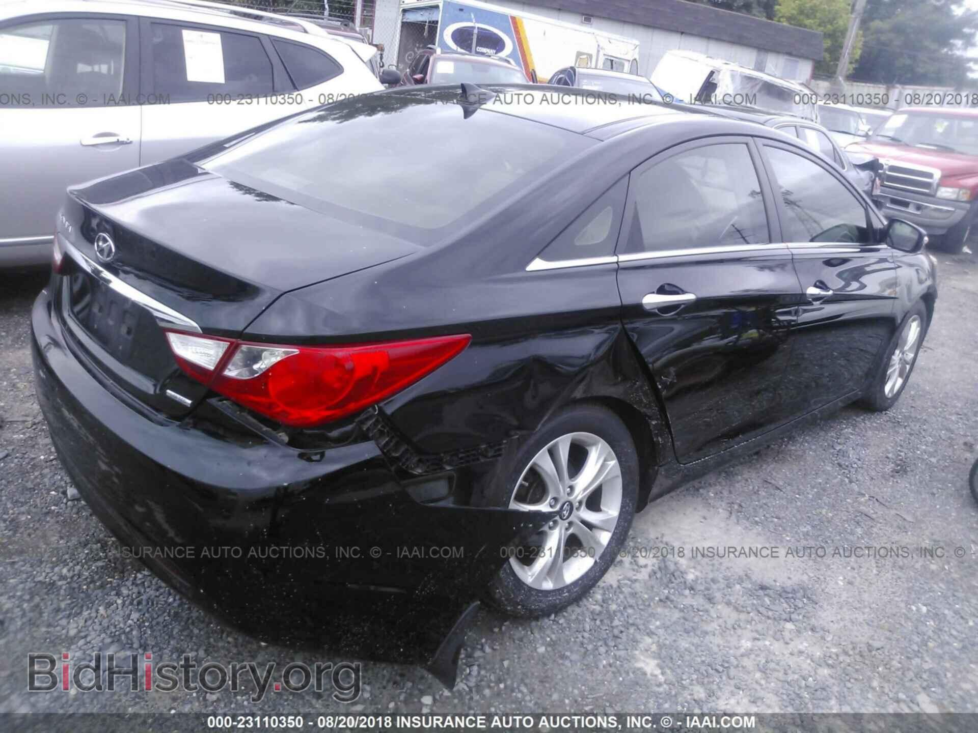 2012 Hyundai Sonata - VIN: 5NPEC4AC6CH502015 - Photo 4