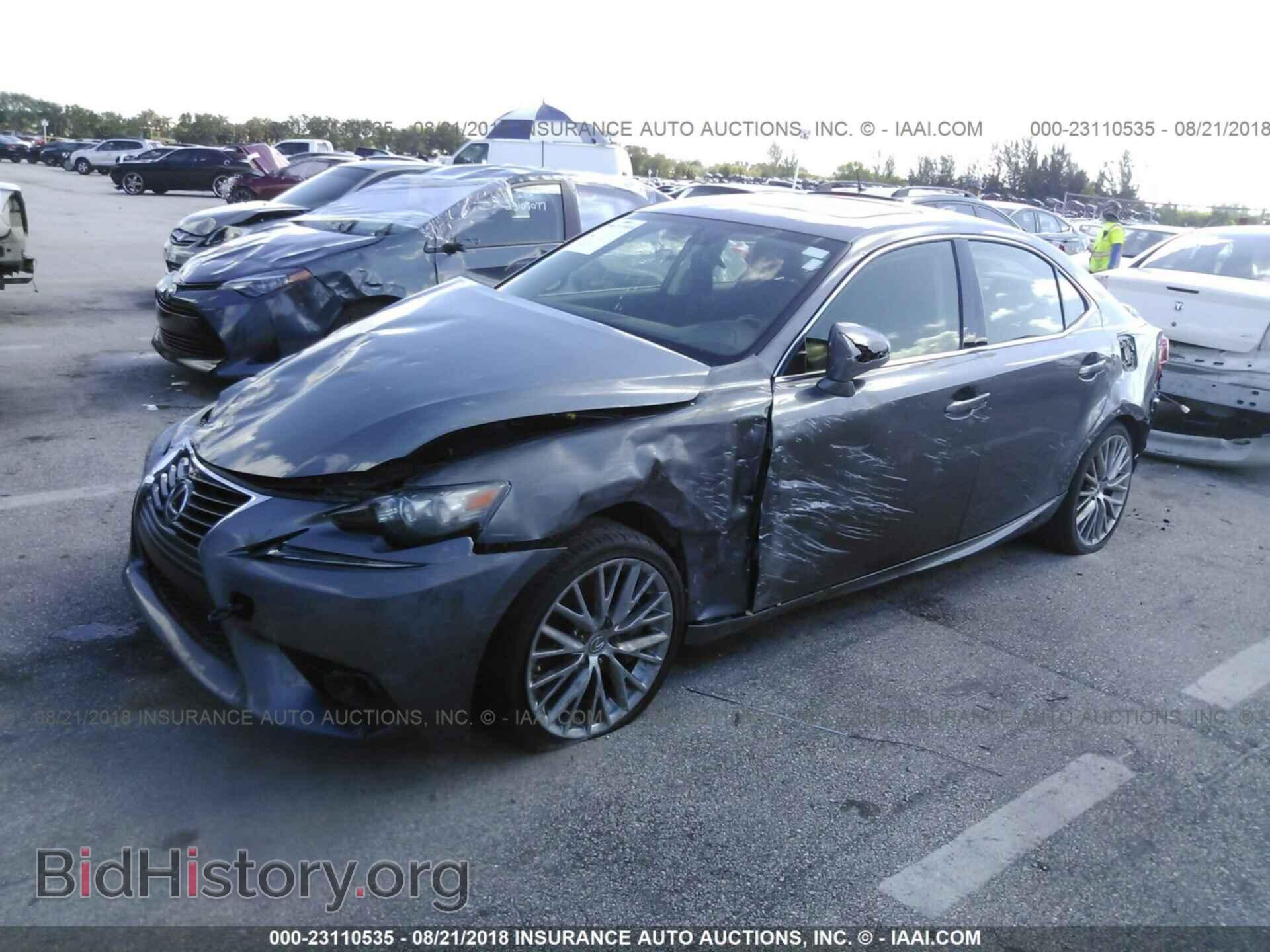 2016 Lexus Is - VIN: JTHBA1D28G5016580 - Фото 2