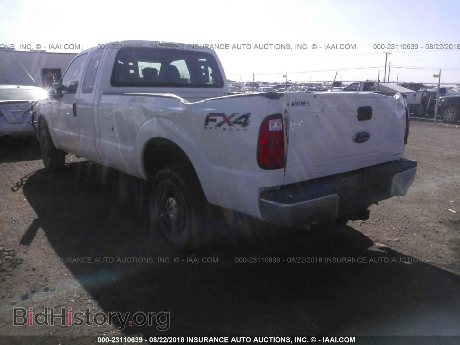 2014 Ford F250 - VIN: 1FT7X2B64EEB61002 - Фото 3