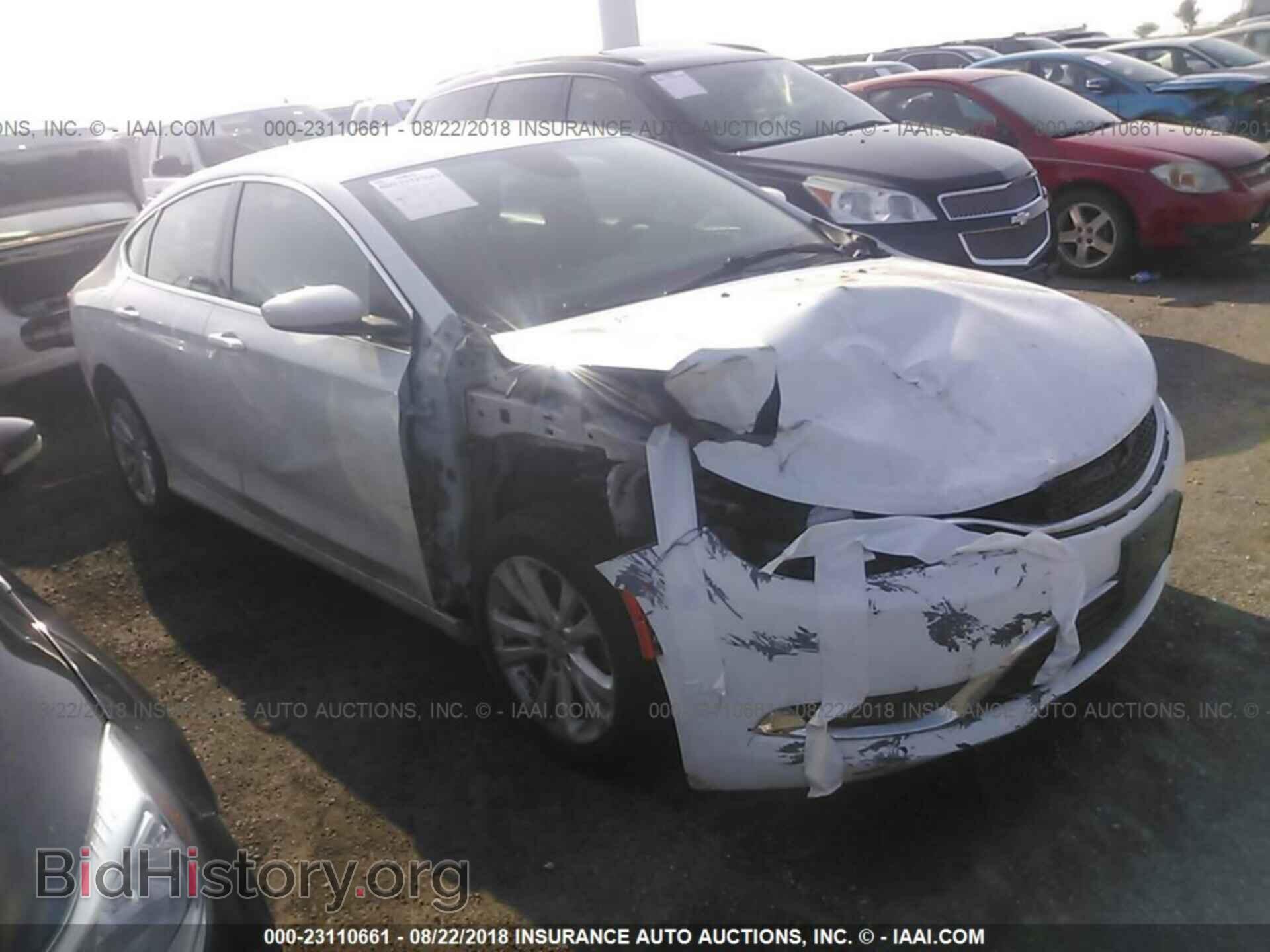 Photo 1C3CCCAB1FN653488 - Chrysler 200 2015