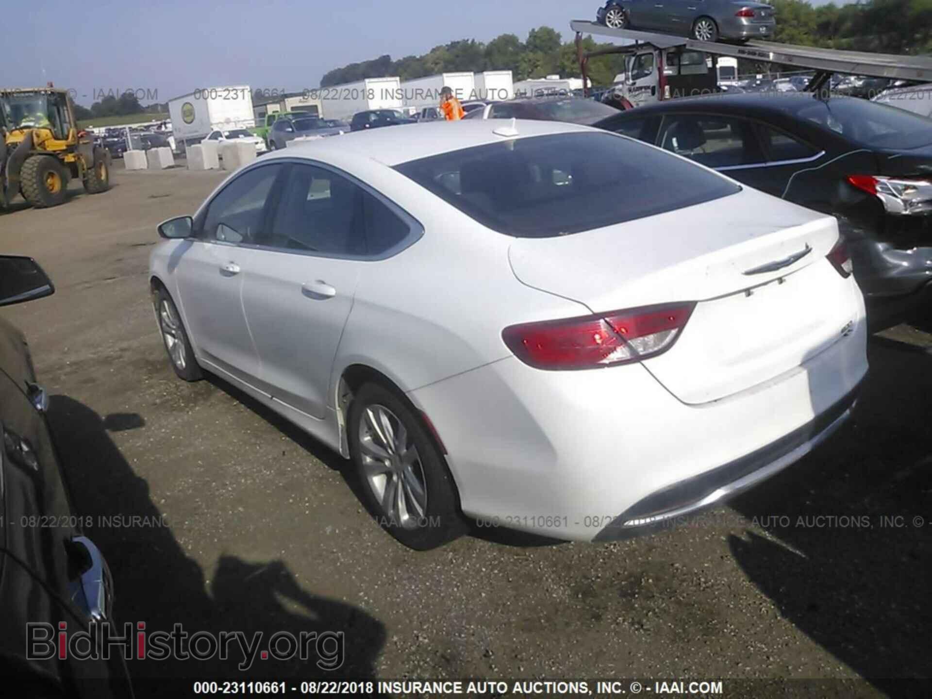 2015 Chrysler 200 - VIN: 1C3CCCAB1FN653488 - Фото 3