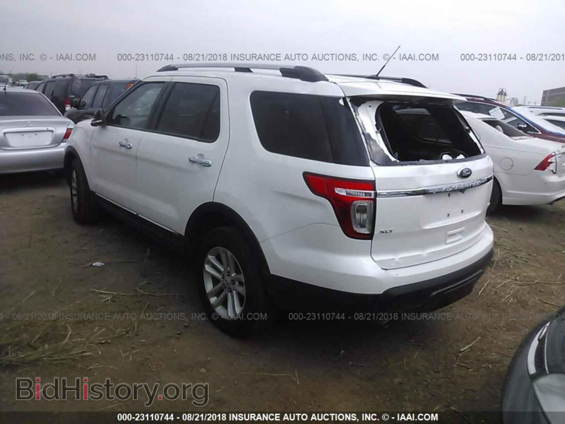2014 Ford Explorer - VIN: 1FM5K8D85EGC47670 - Photo 3