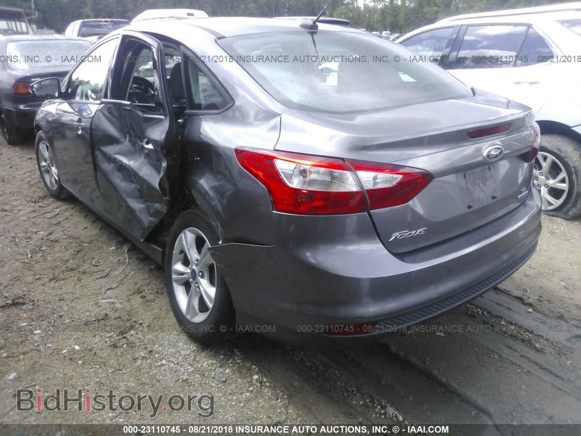 2013 Ford Focus - VIN: 1FADP3F21DL379334 - Photo 3