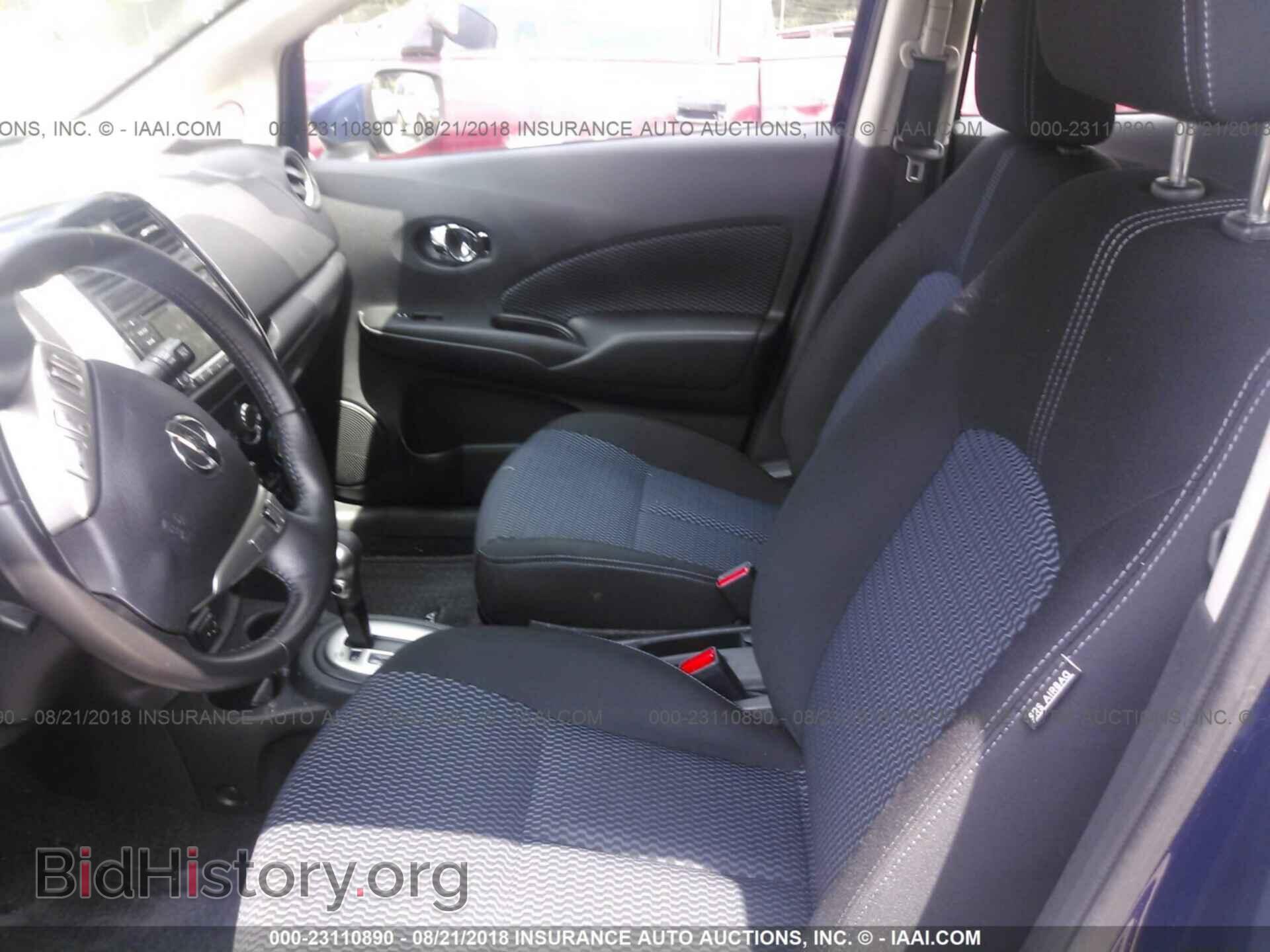 2017 Nissan Versa note - VIN: 3N1CE2CPXHL356900 - Photo 5