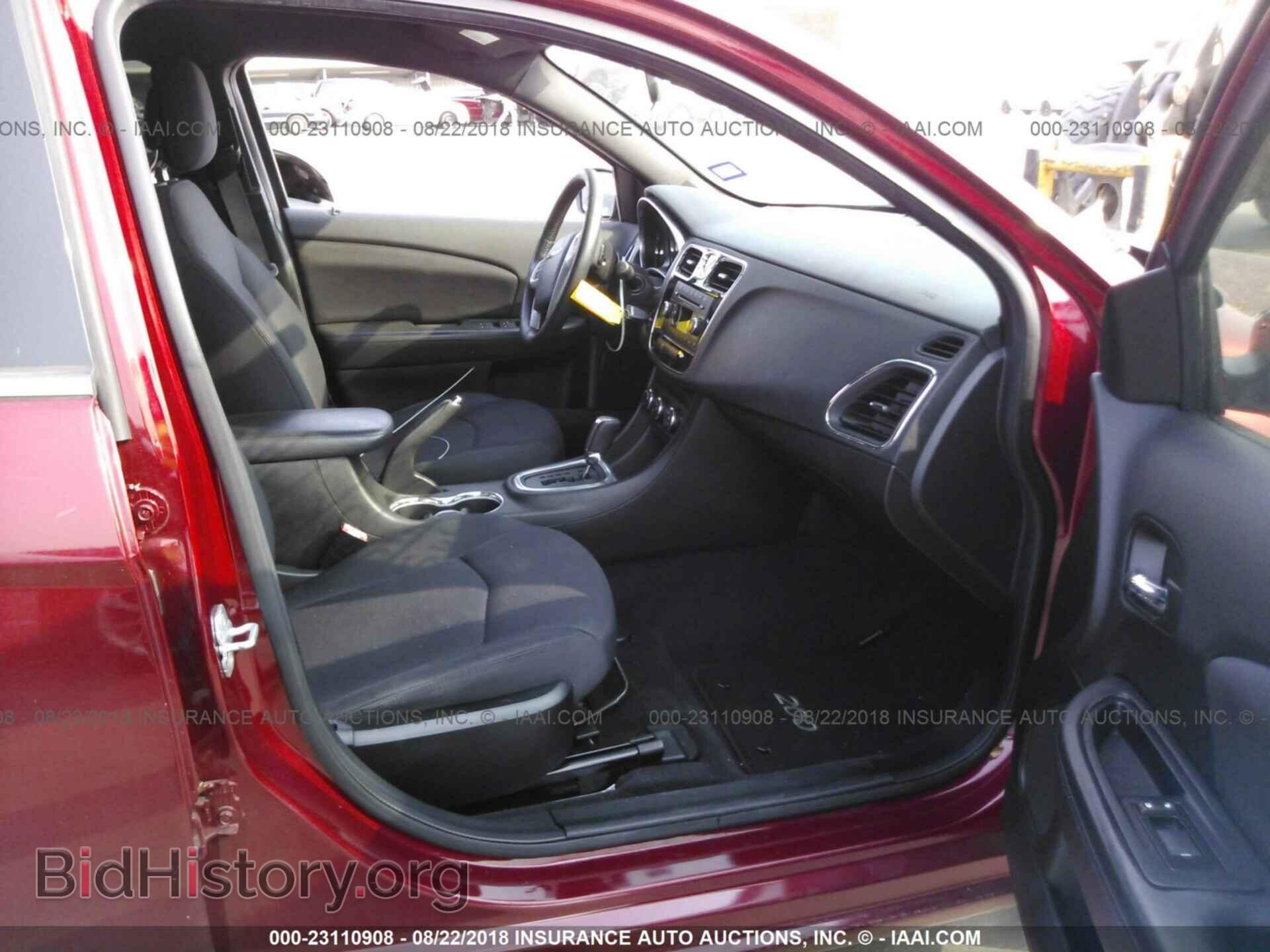 2013 Chrysler 200 - VIN: 1C3CCBBB8DN701638 - Photo 5