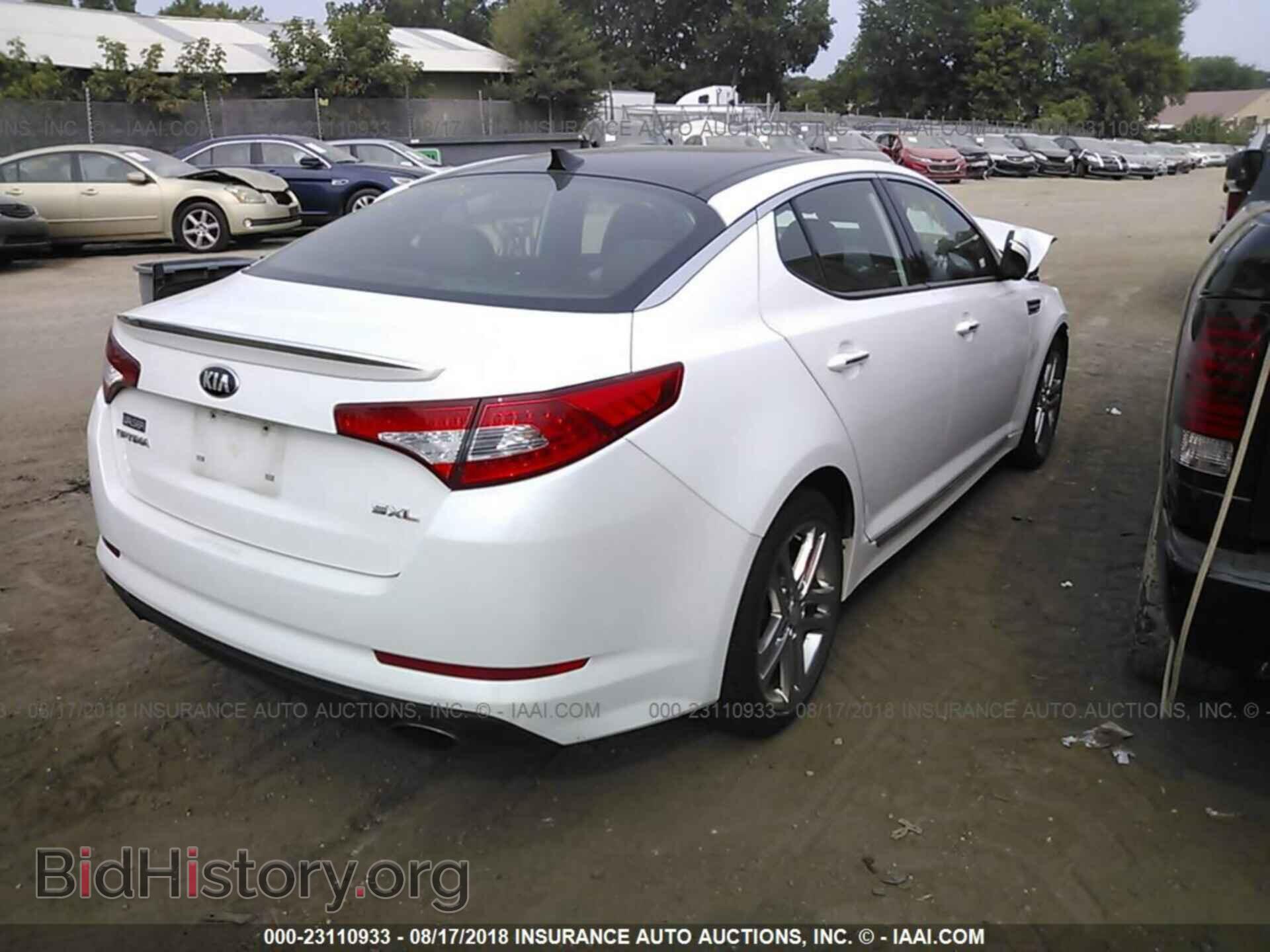 2013 Kia Optima - VIN: 5XXGR4A67DG110031 - Photo 4