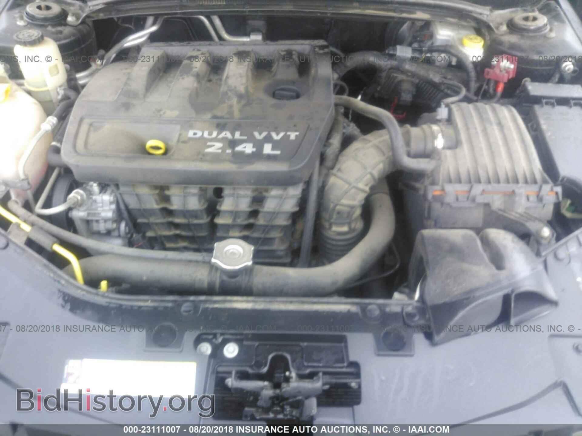 2013 Chrysler 200 - VIN: 1C3CCBBB1DN542140 - Фото 10