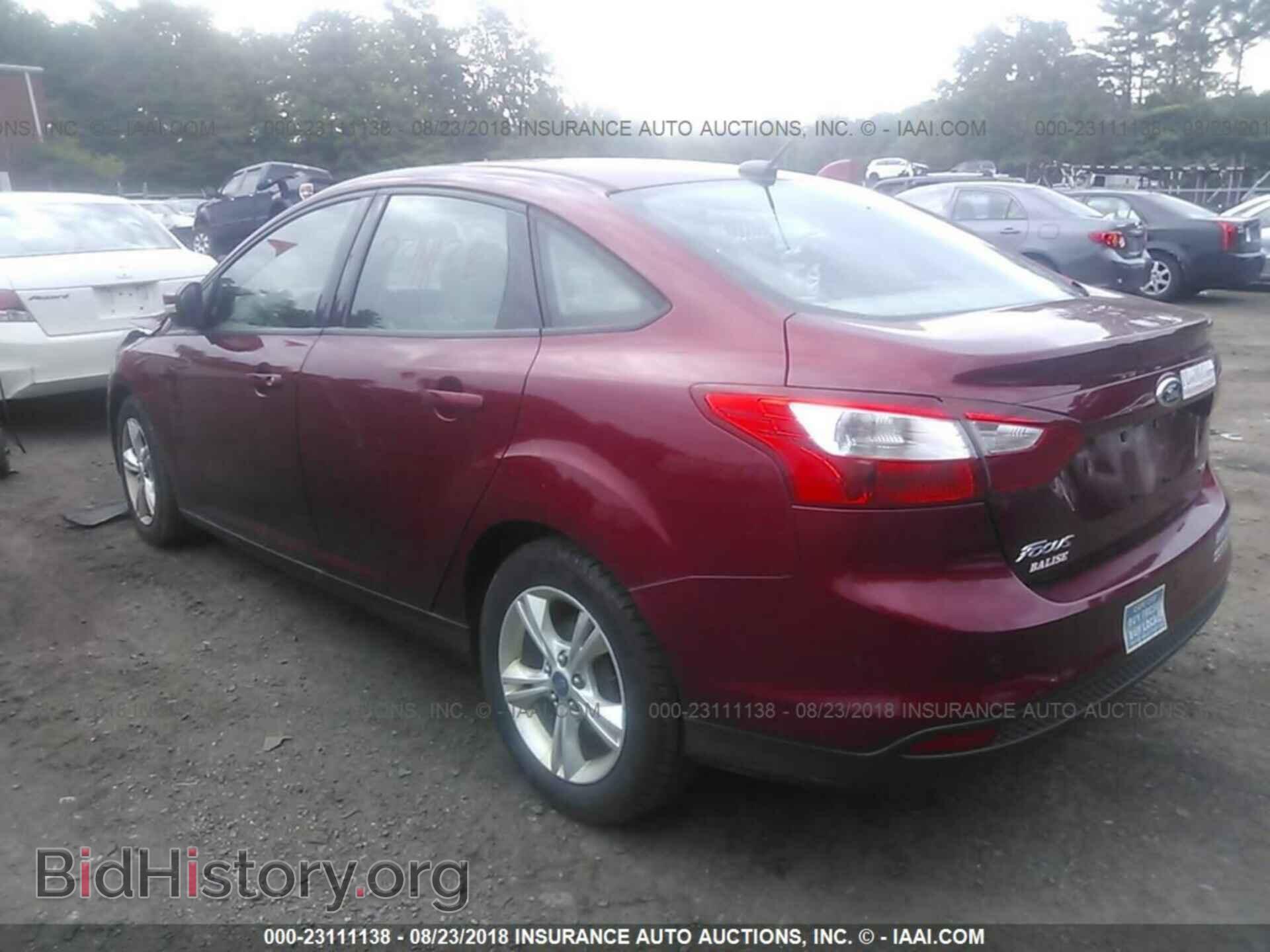 2013 Ford Focus - VIN: 1FADP3F25DL193215 - Photo 3