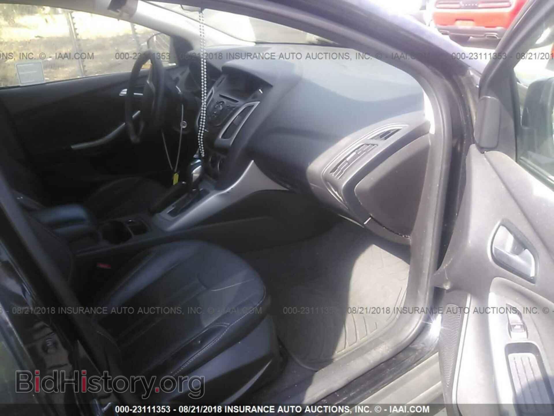 2014 Ford Focus - VIN: 1FADP3F23EL219277 - Фото 5