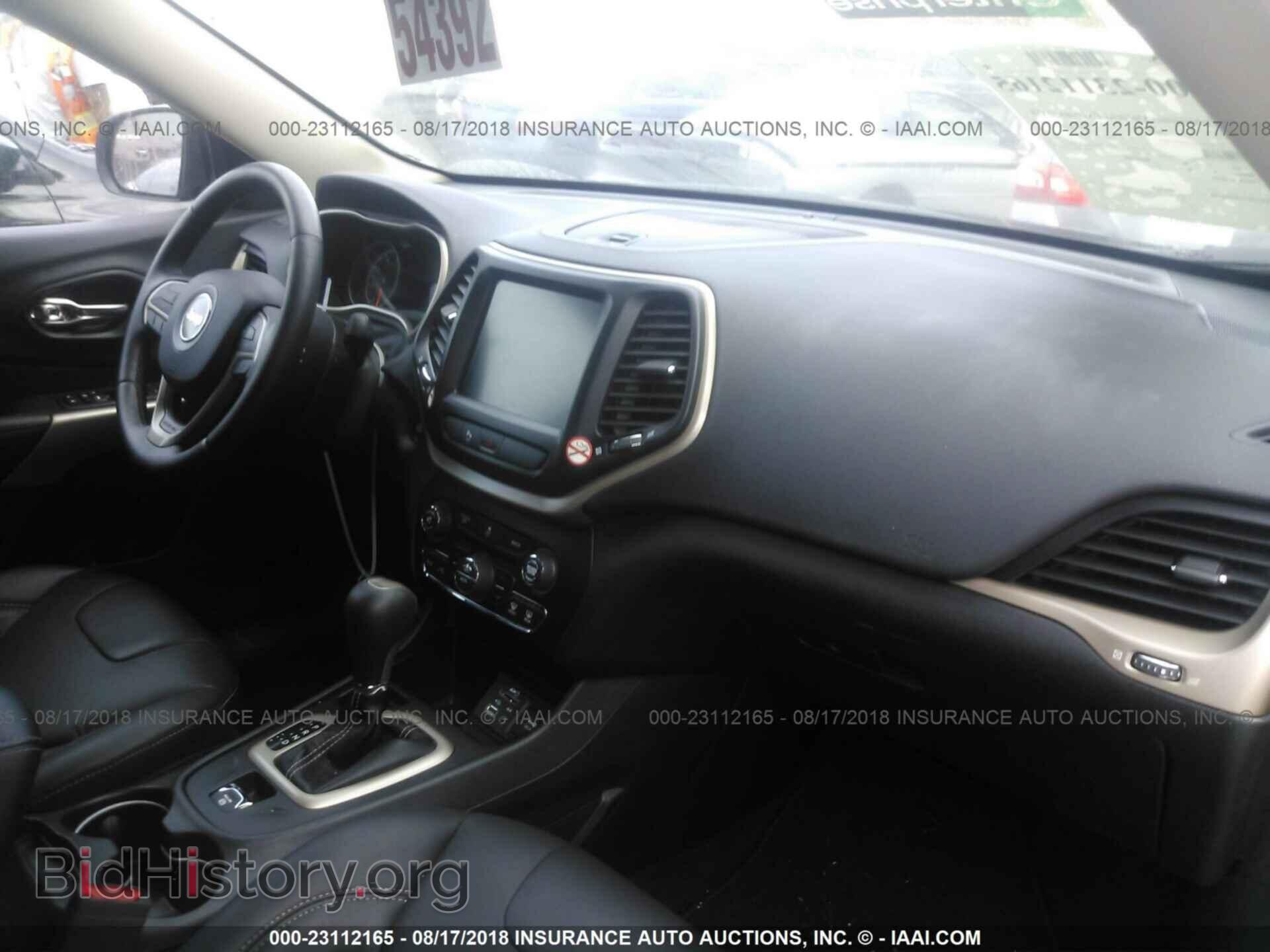 2018 Jeep Cherokee - VIN: 1C4PJLDB3JD567807 - Фото 5