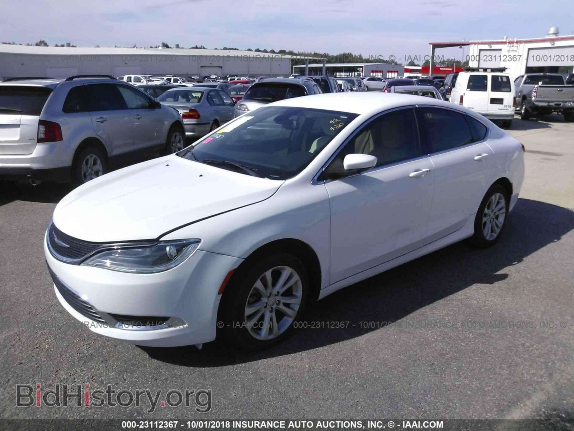 2015 Chrysler 200 - VIN: 1C3CCCAB8FN612288 - Photo 2