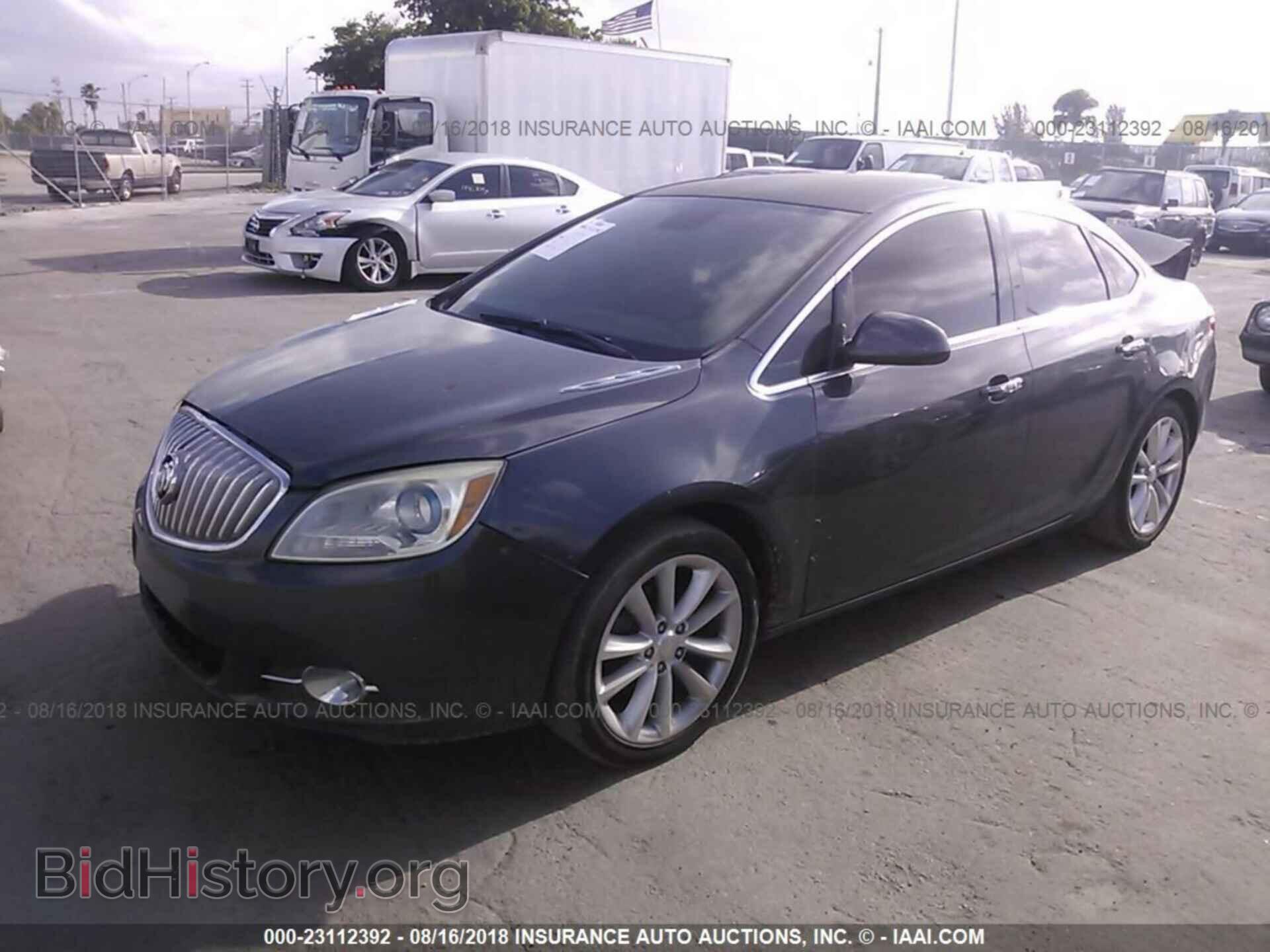 2013 Buick Verano - VIN: 1G4PS5SK2D4138511 - Фото 2