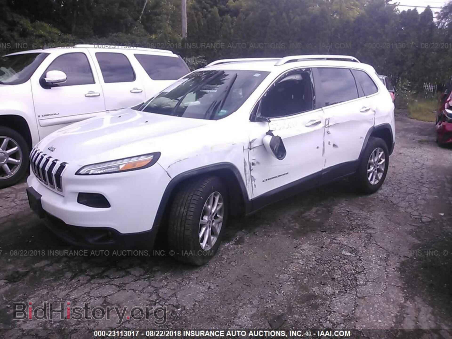 2014 Jeep Cherokee - VIN: 1C4PJMCB9EW200928 - Photo 2