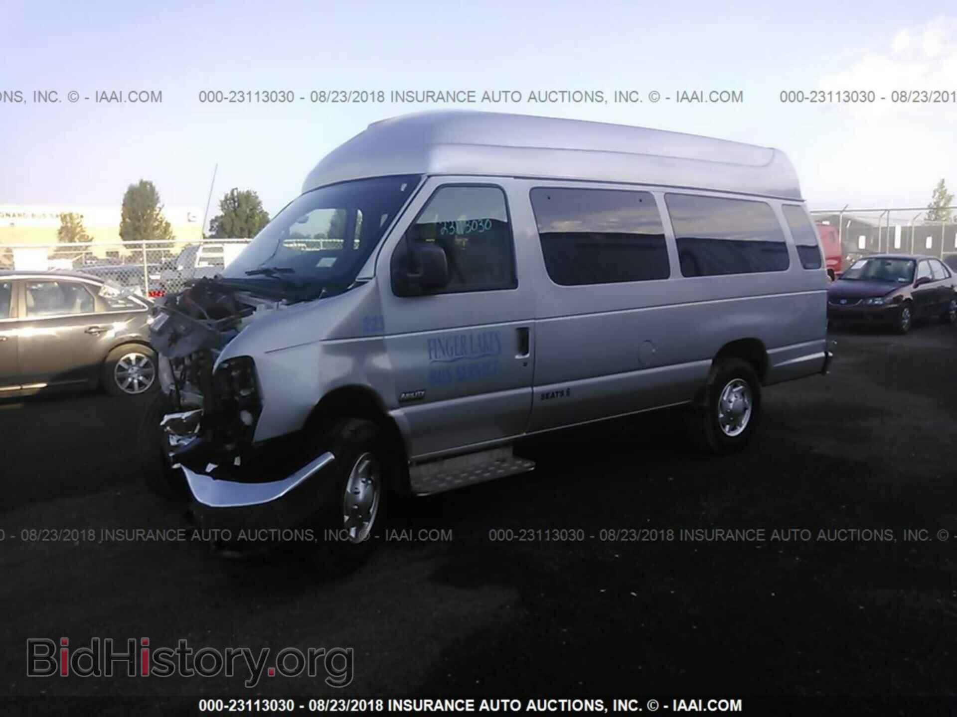 2013 Ford Econoline - VIN: 1FTSS3EL1DDA82990 - Фото 2