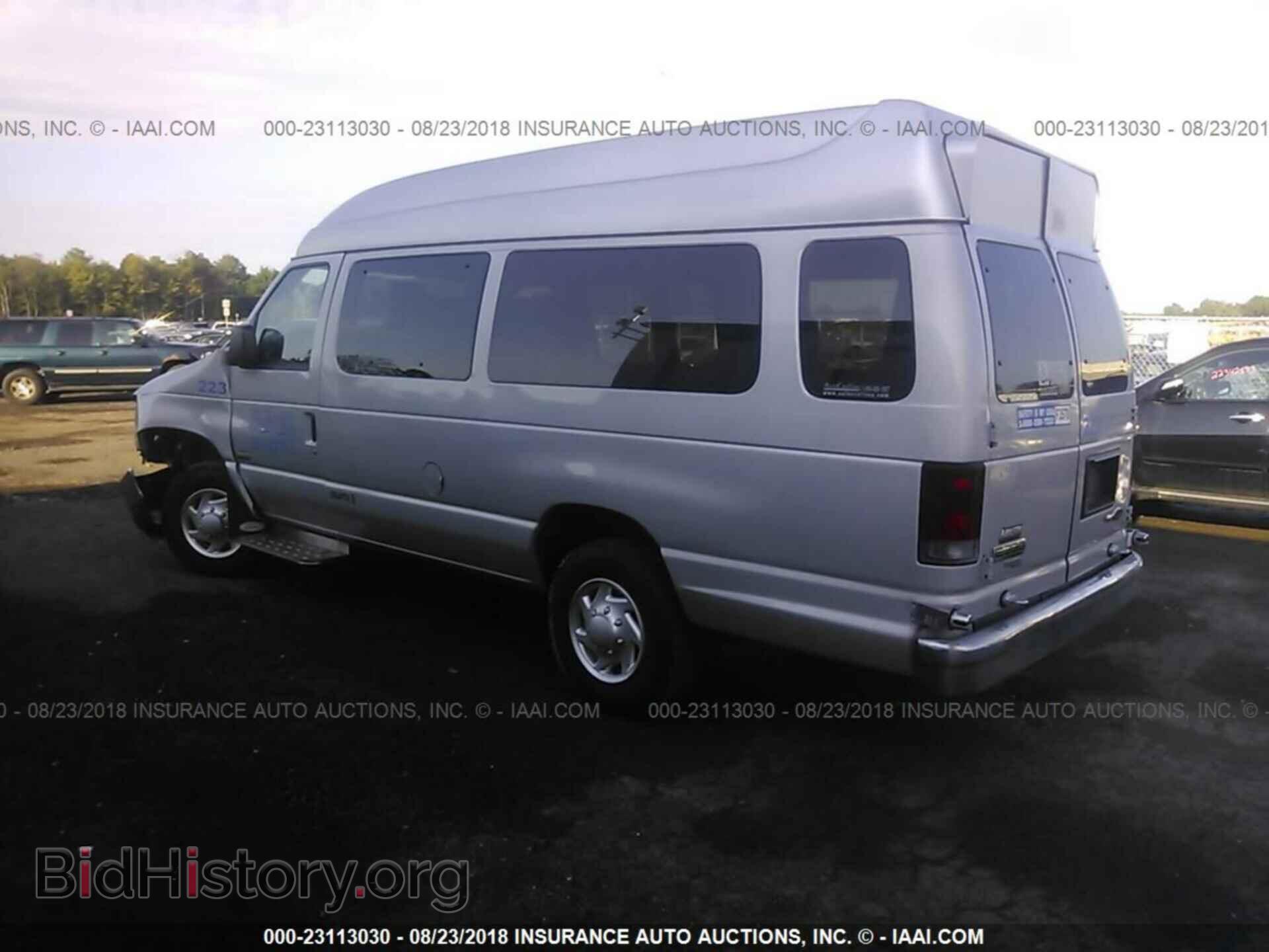 2013 Ford Econoline - VIN: 1FTSS3EL1DDA82990 - Фото 3