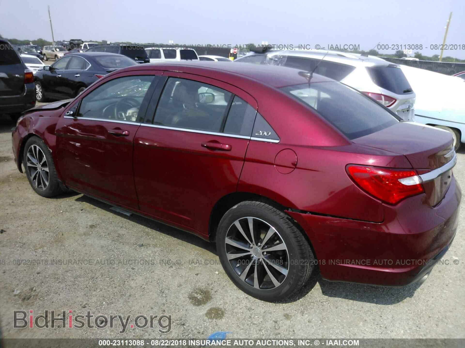 2013 Chrysler 200 - VIN: 1C3CCBCG9DN578295 - Фото 3