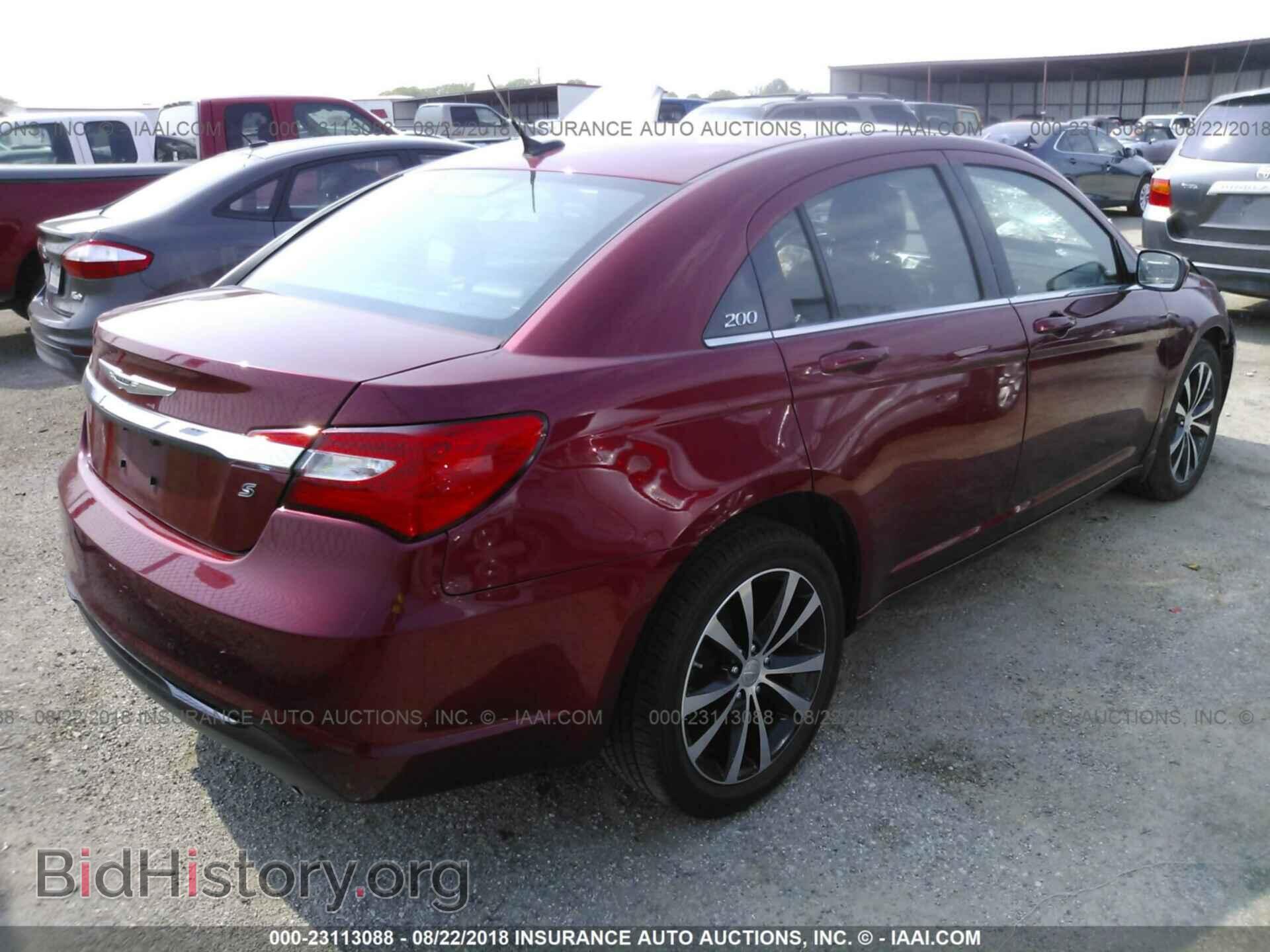 2013 Chrysler 200 - VIN: 1C3CCBCG9DN578295 - Фото 4