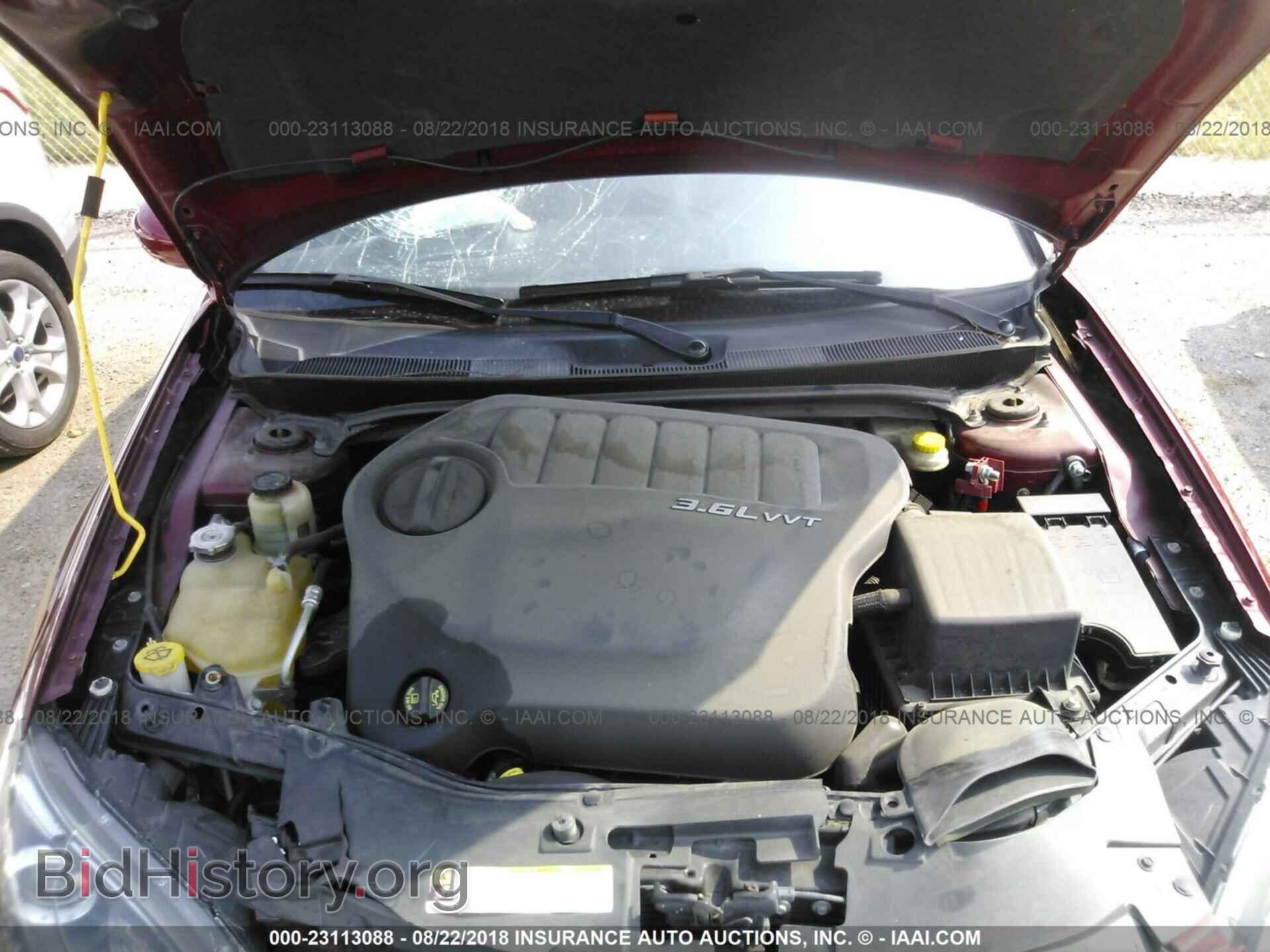 2013 Chrysler 200 - VIN: 1C3CCBCG9DN578295 - Фото 10