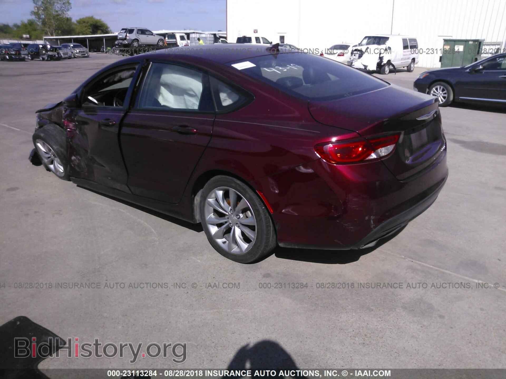 2016 Chrysler 200 - VIN: 1C3CCCBB4GN185109 - Photo 3