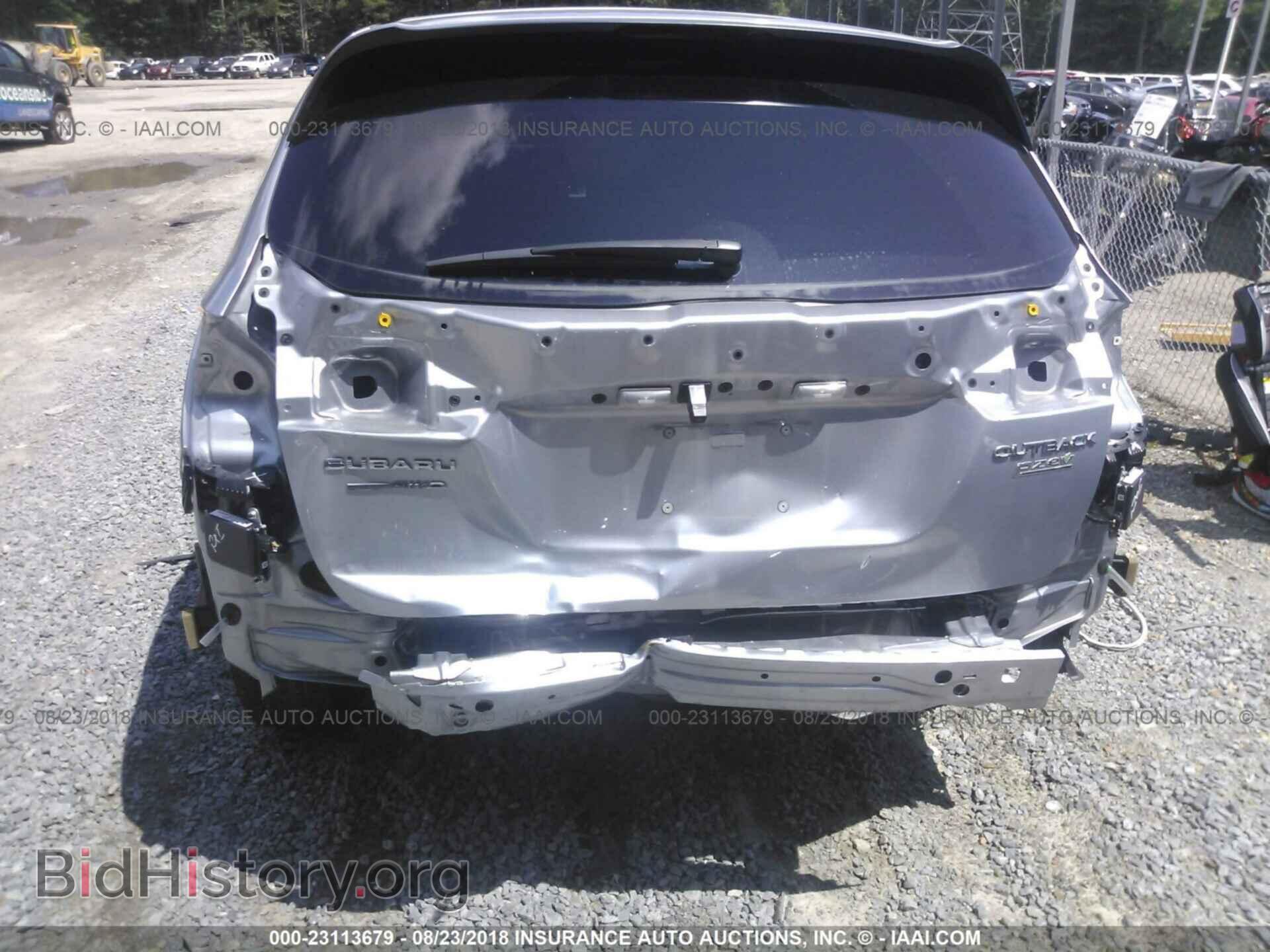 2016 Subaru Outback - VIN: 4S4BSANC0G3216155 - Photo 6
