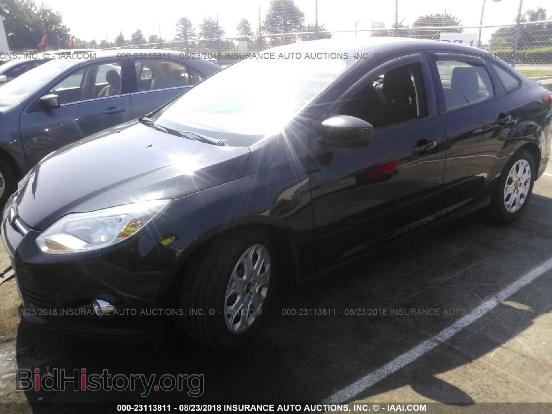 2012 Ford Focus - VIN: 1FAHP3F21CL292680 - Фото 2