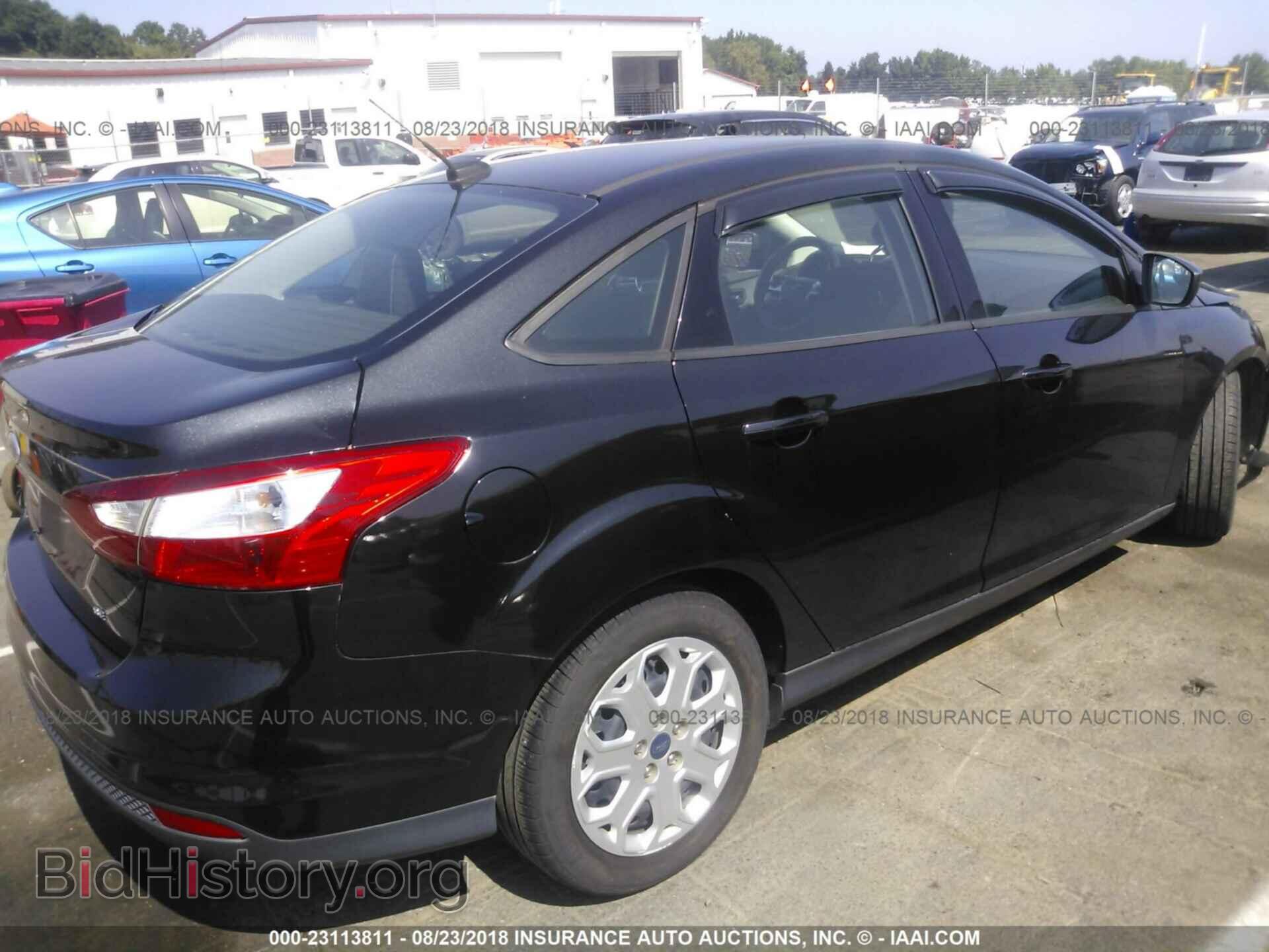 2012 Ford Focus - VIN: 1FAHP3F21CL292680 - Фото 4