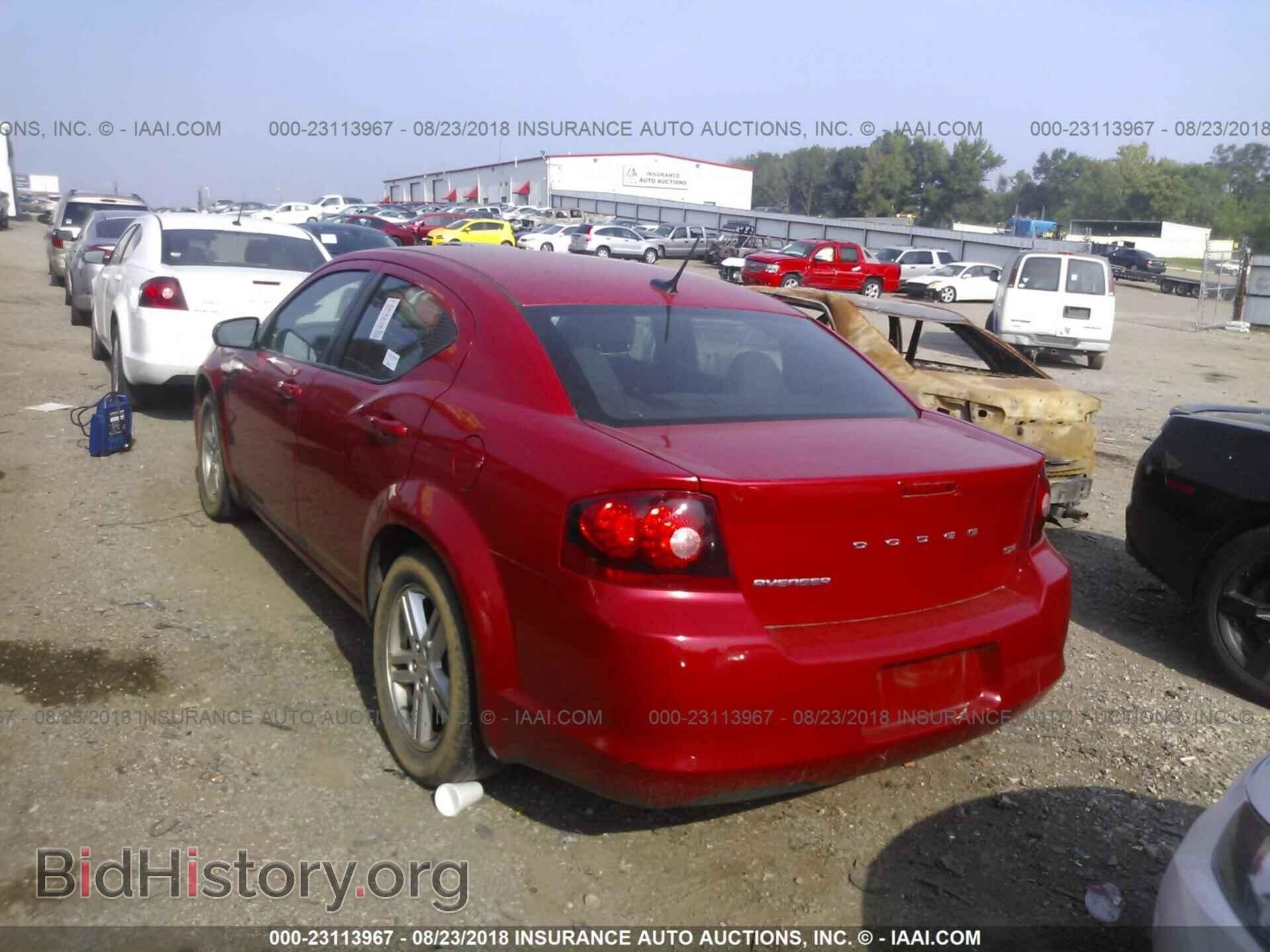 2014 Dodge Avenger - VIN: 1C3CDZCB3EN156096 - Фото 3