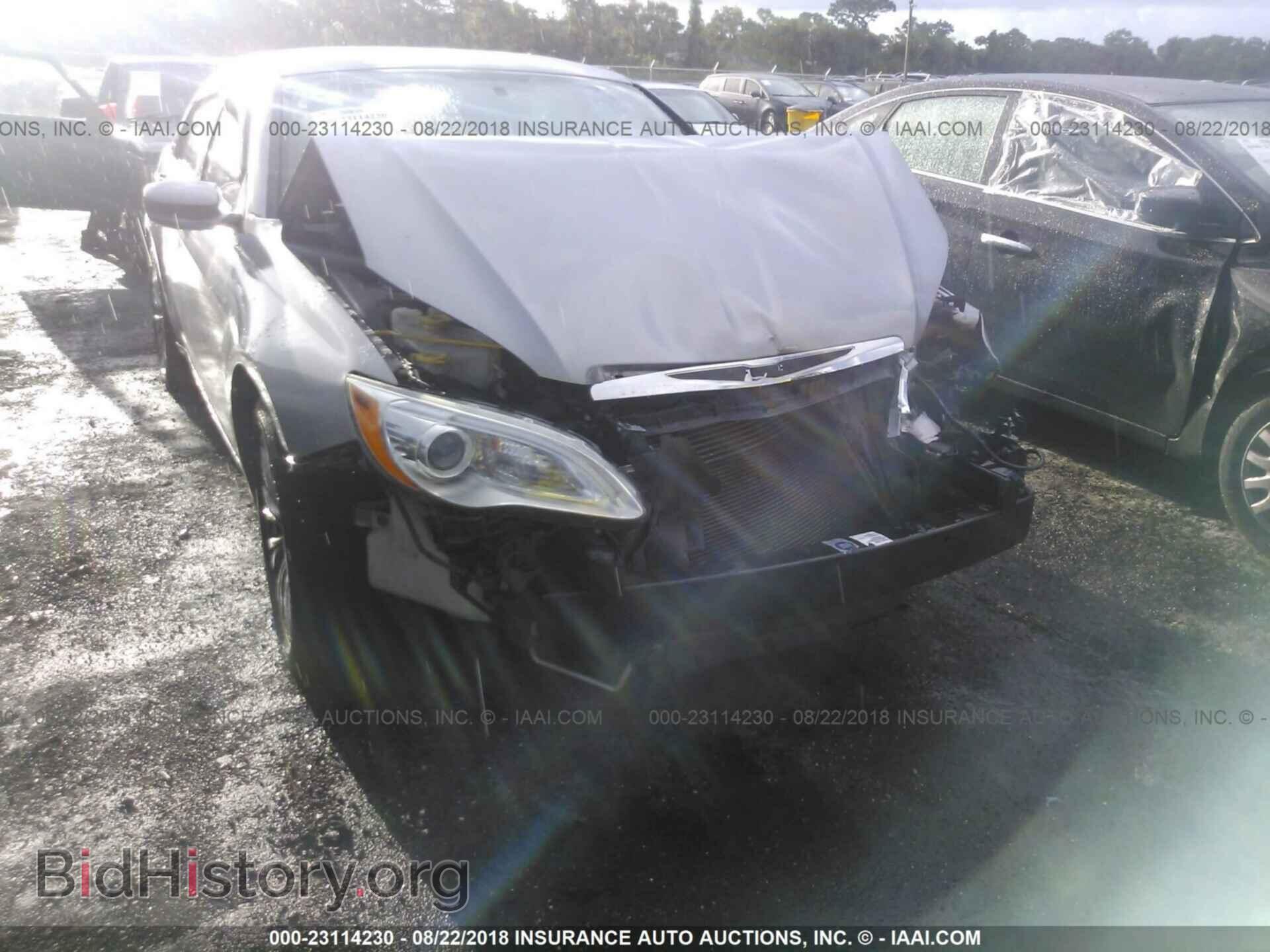 2013 Chrysler 200 - VIN: 1C3CCBAB4DN670647 - Фото 6