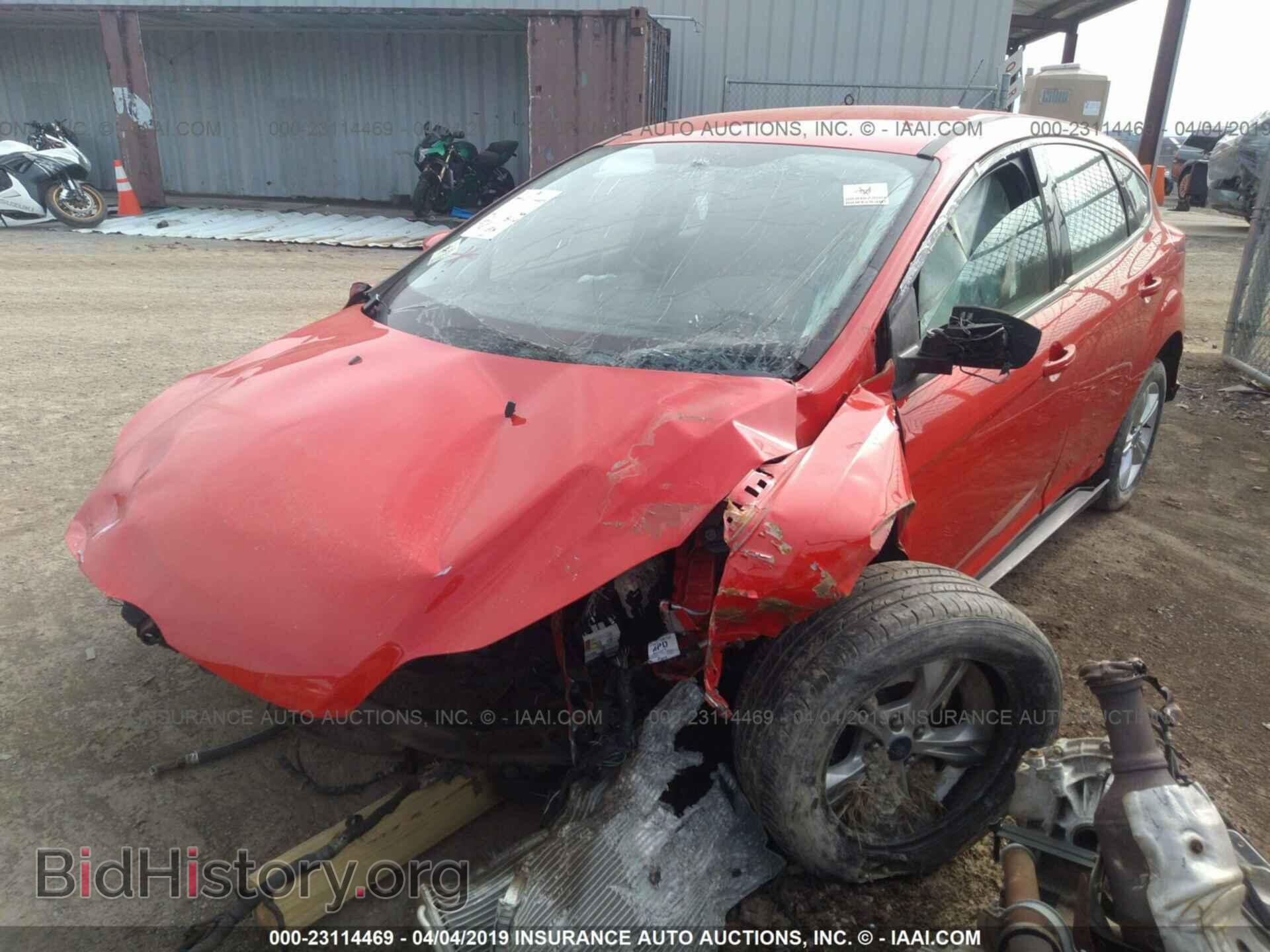 2012 Ford Focus - VIN: 1FAHP3K28CL319699 - Фото 2