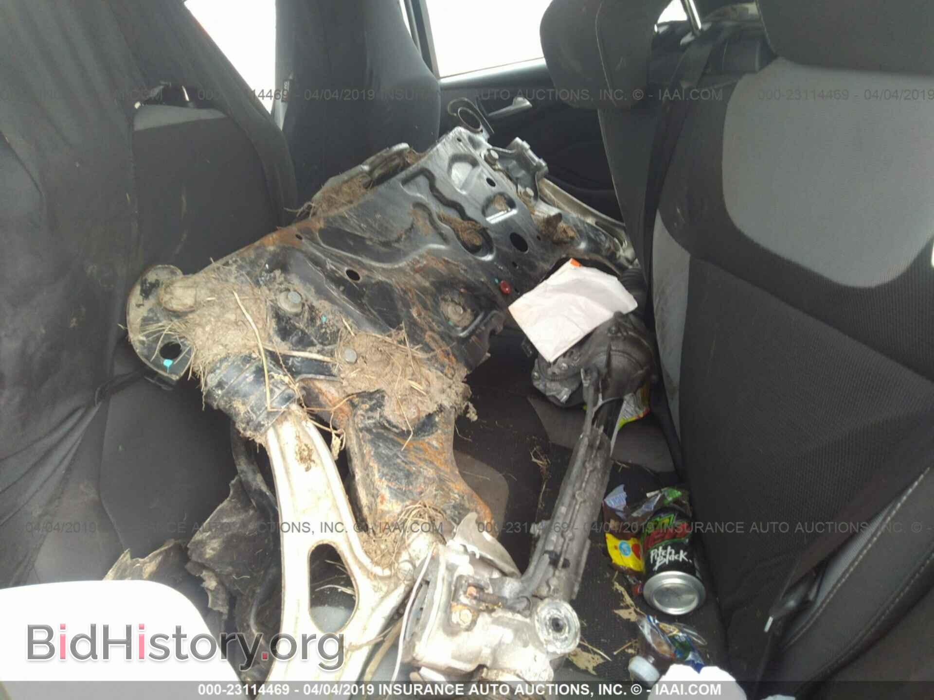 2012 Ford Focus - VIN: 1FAHP3K28CL319699 - Фото 8