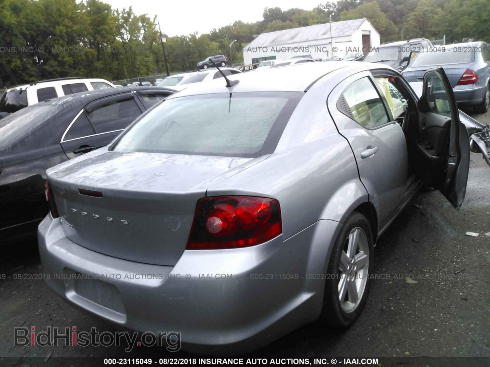 2013 Dodge Avenger - VIN: 1C3CDZAB8DN662203 - Фото 4