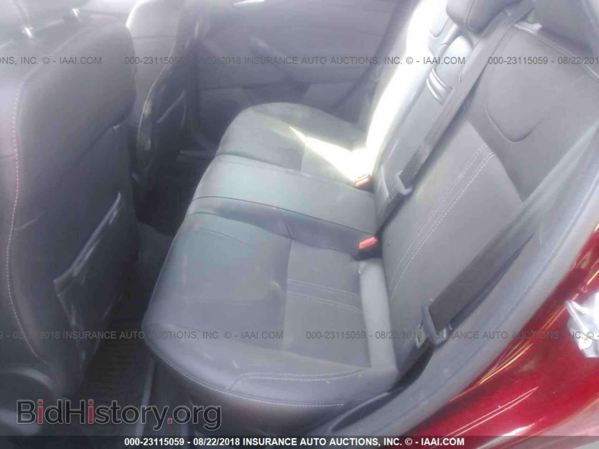 2013 Ford Focus - VIN: 1FADP3F2XDL324316 - Photo 8