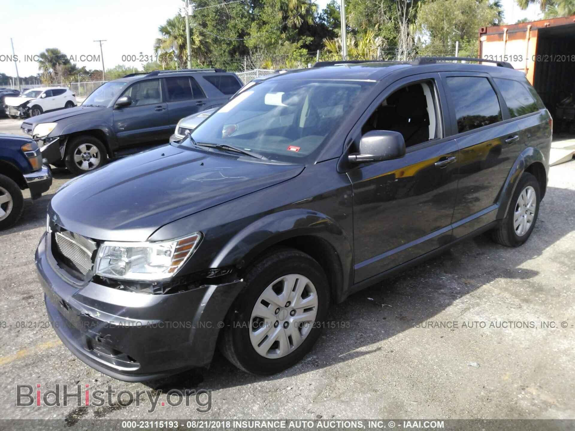 2016 Dodge Journey - VIN: 3C4PDCAB6GT110567 - Фото 2