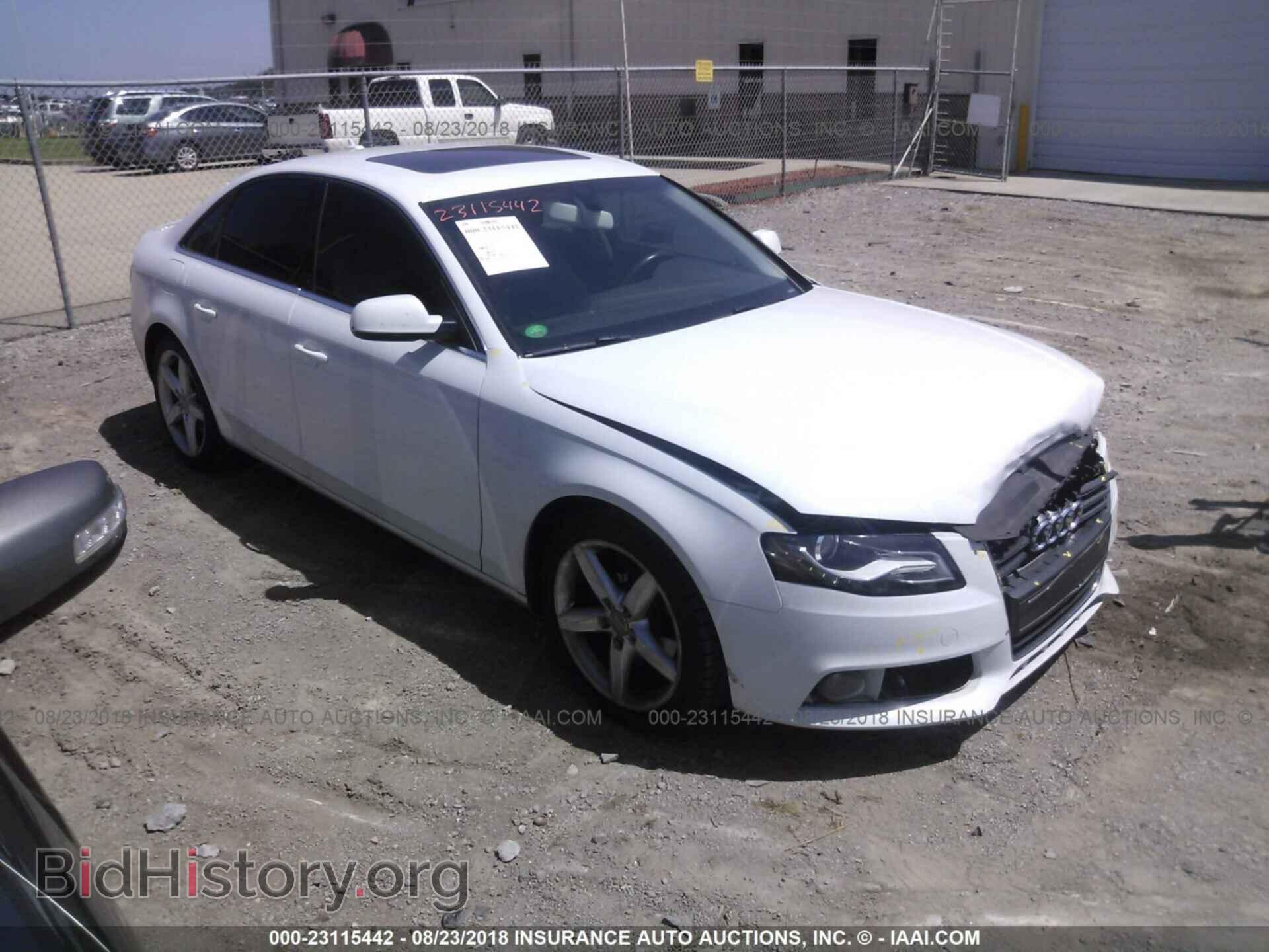 Photo WAUAFAFLXCA118563 - Audi A4 2012