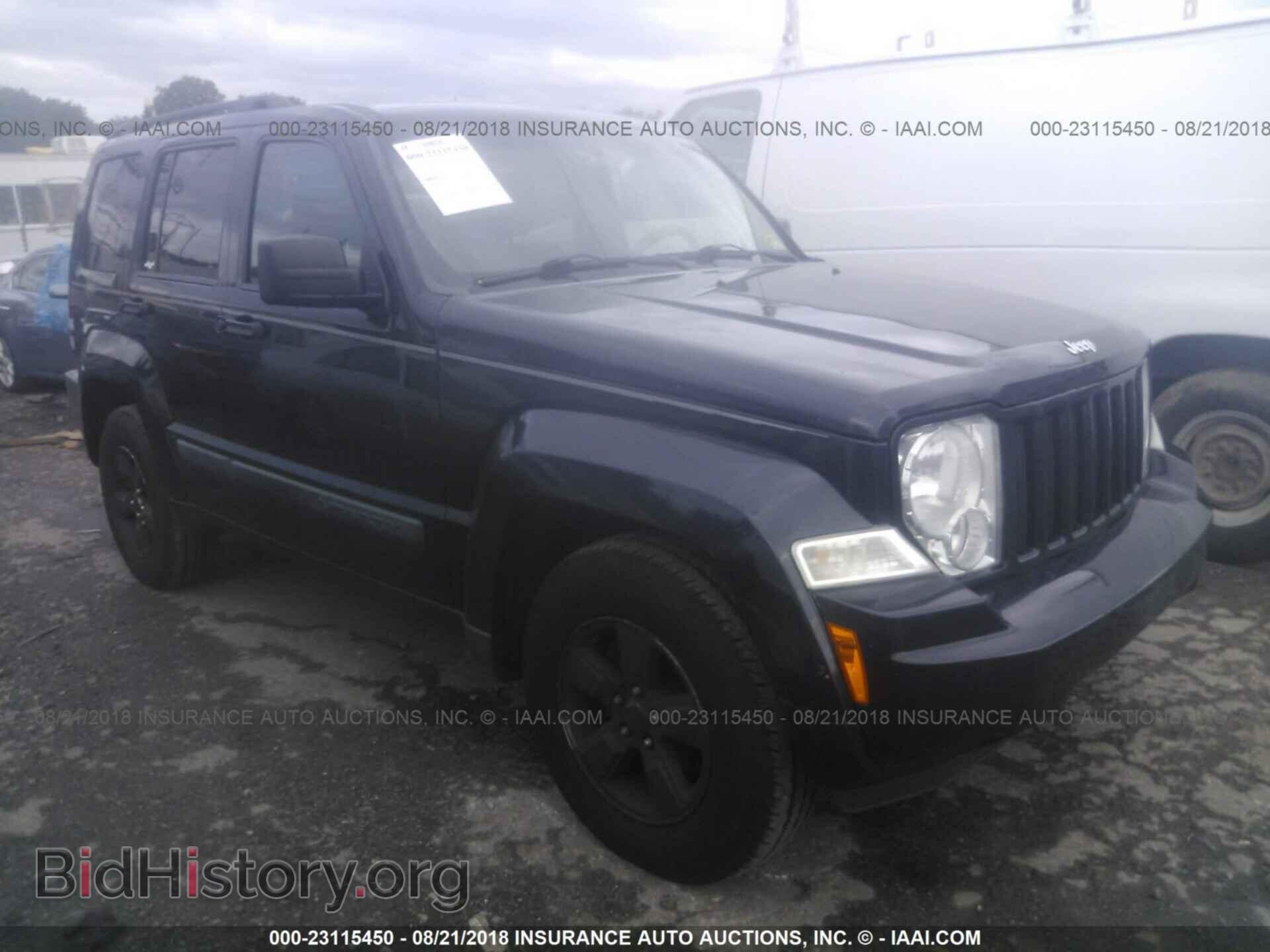 Photo 1J8GN28K09W537021 - JEEP LIBERTY 2009