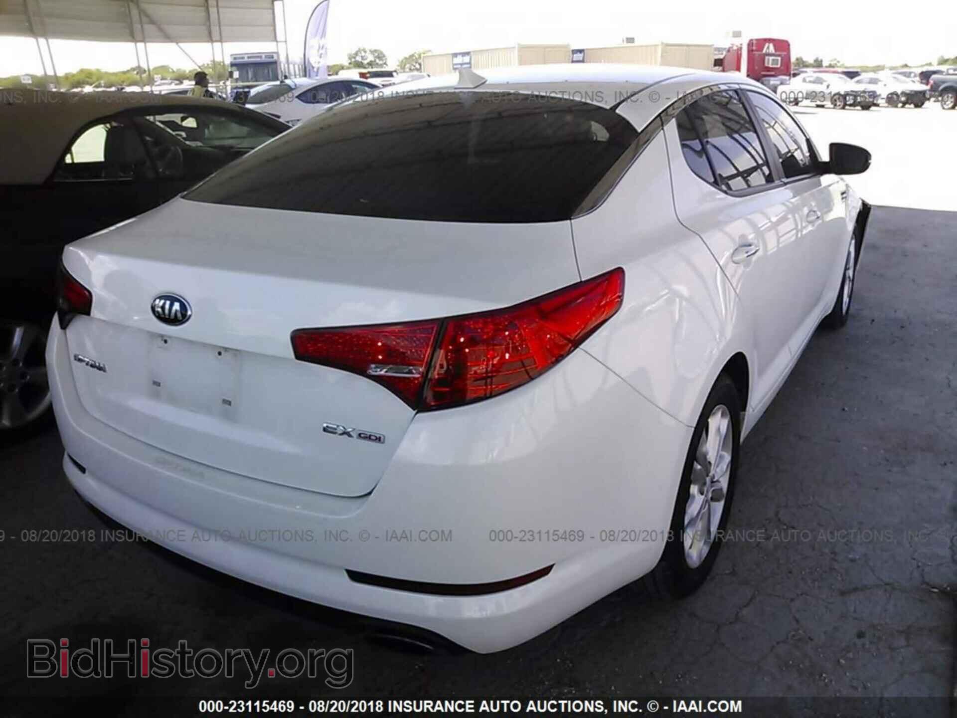 2013 Kia Optima - VIN: 5XXGN4A78DG256314 - Photo 4