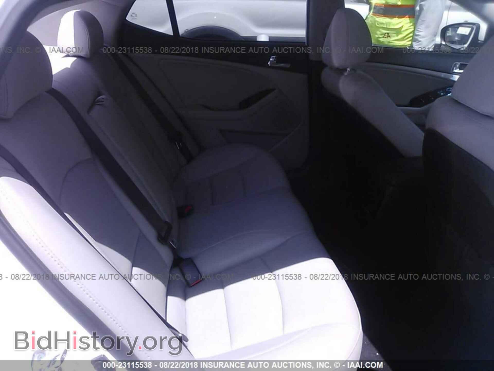 2015 Kia Optima - VIN: 5XXGN4A72FG407425 - Photo 8