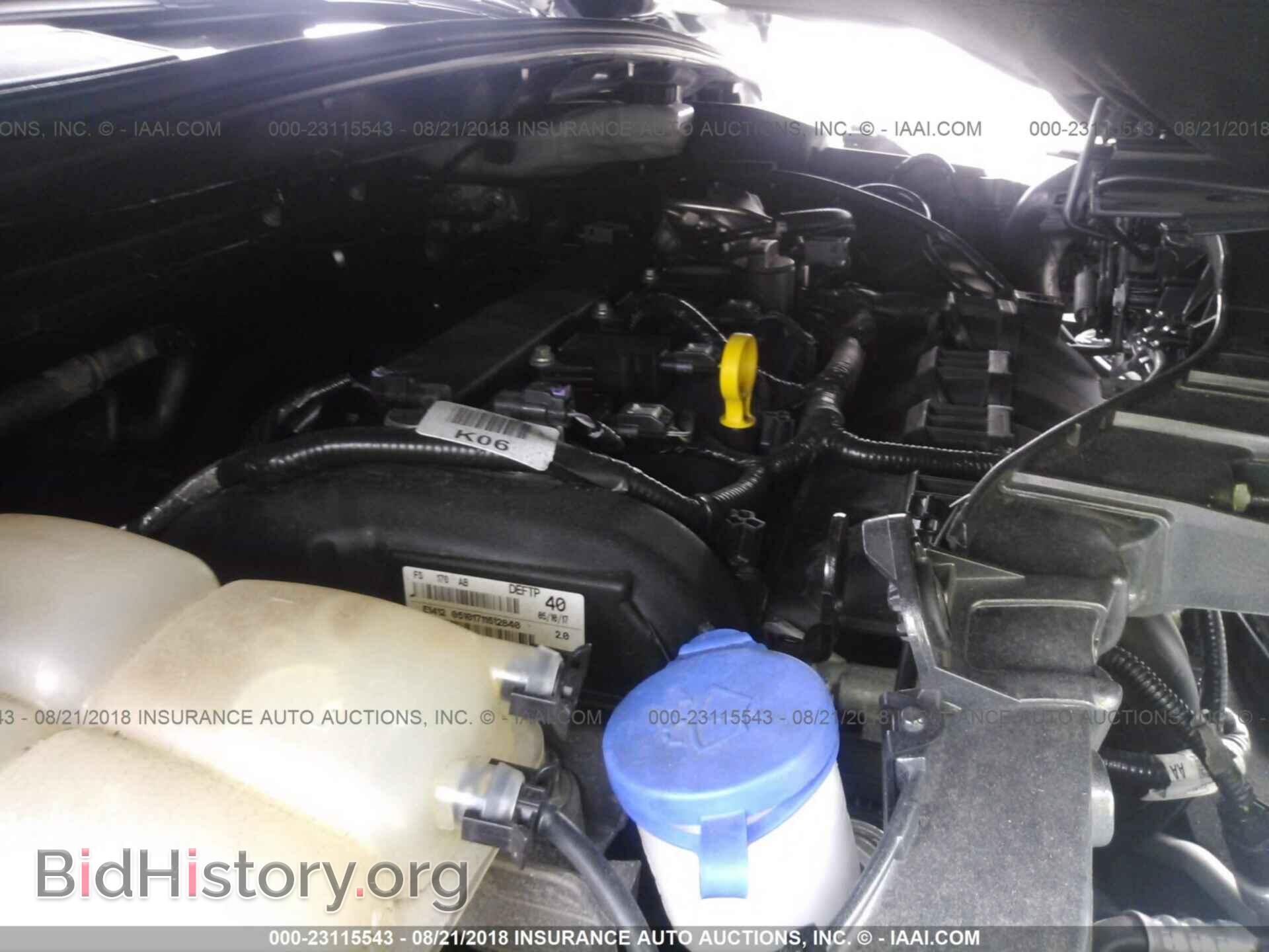 2018 Ford Focus - VIN: 1FADP3F25JL200501 - Photo 10