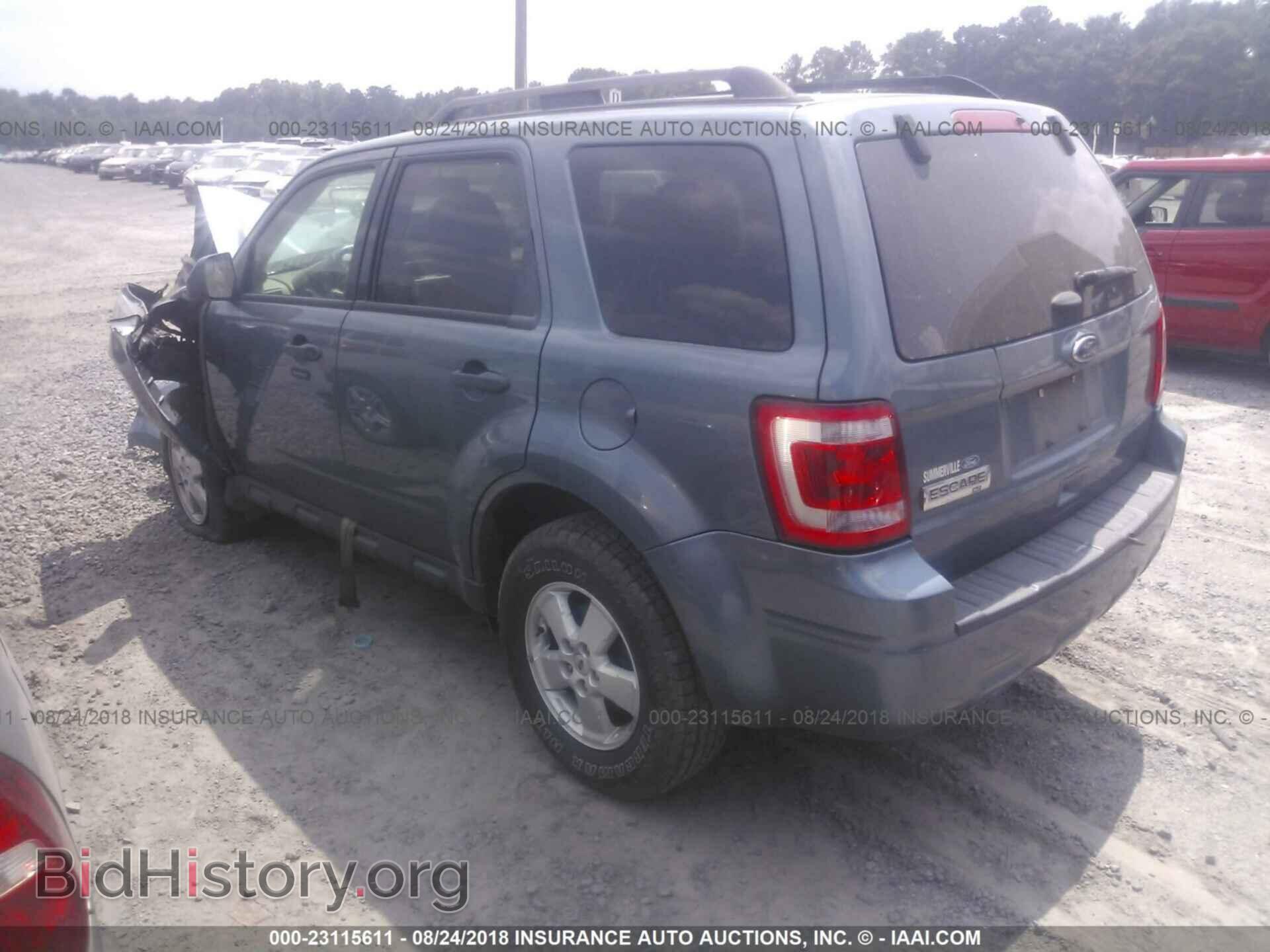 2012 Ford Escape - VIN: 1FMCU0D71CKC13133 - Photo 3