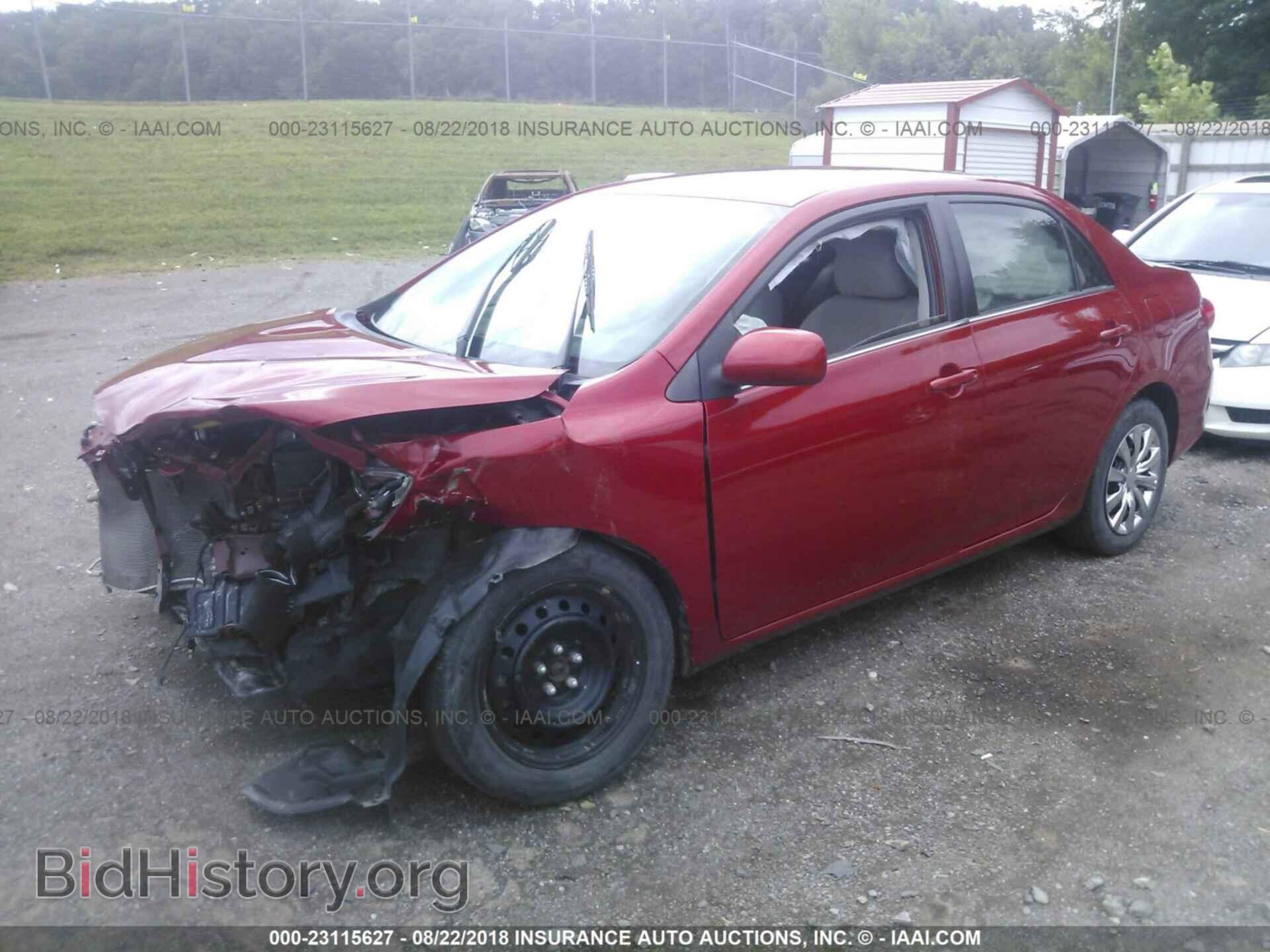 2013 Toyota Corolla - VIN: 5YFBU4EE3DP176612 - Фото 2