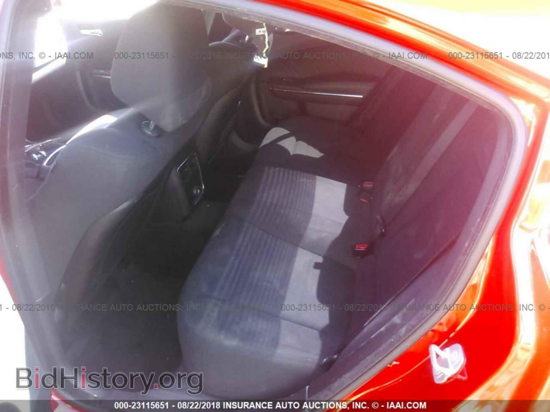 2013 Dodge Charger - VIN: 2C3CDXCT8DH742667 - Photo 8