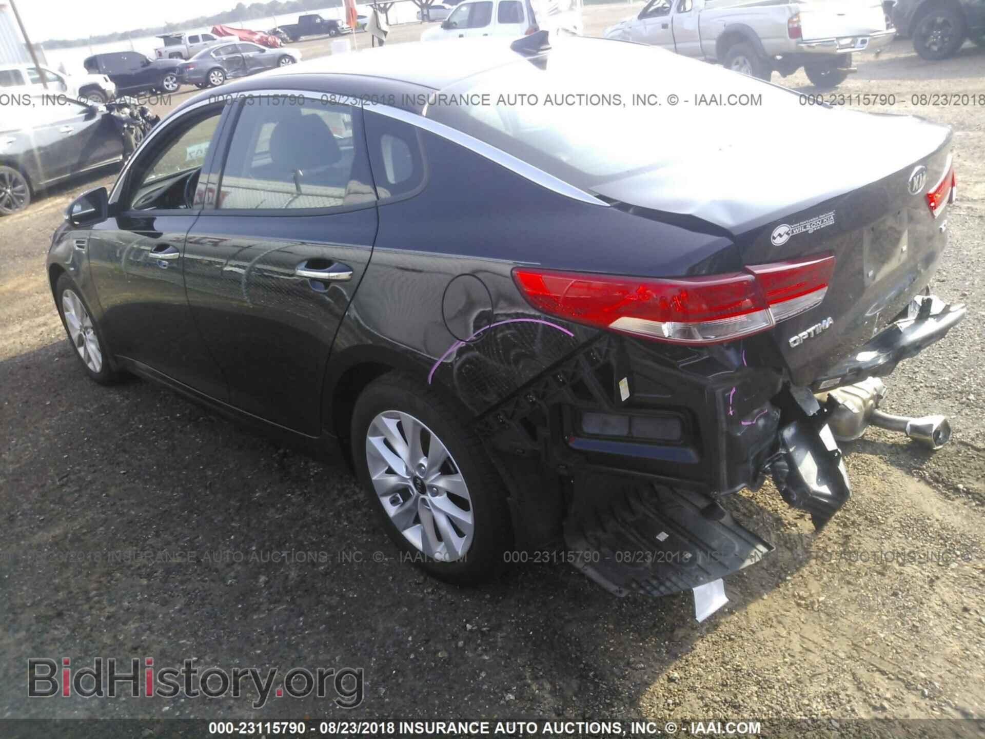 2016 Kia Optima - VIN: 5XXGU4L30GG101869 - Photo 3
