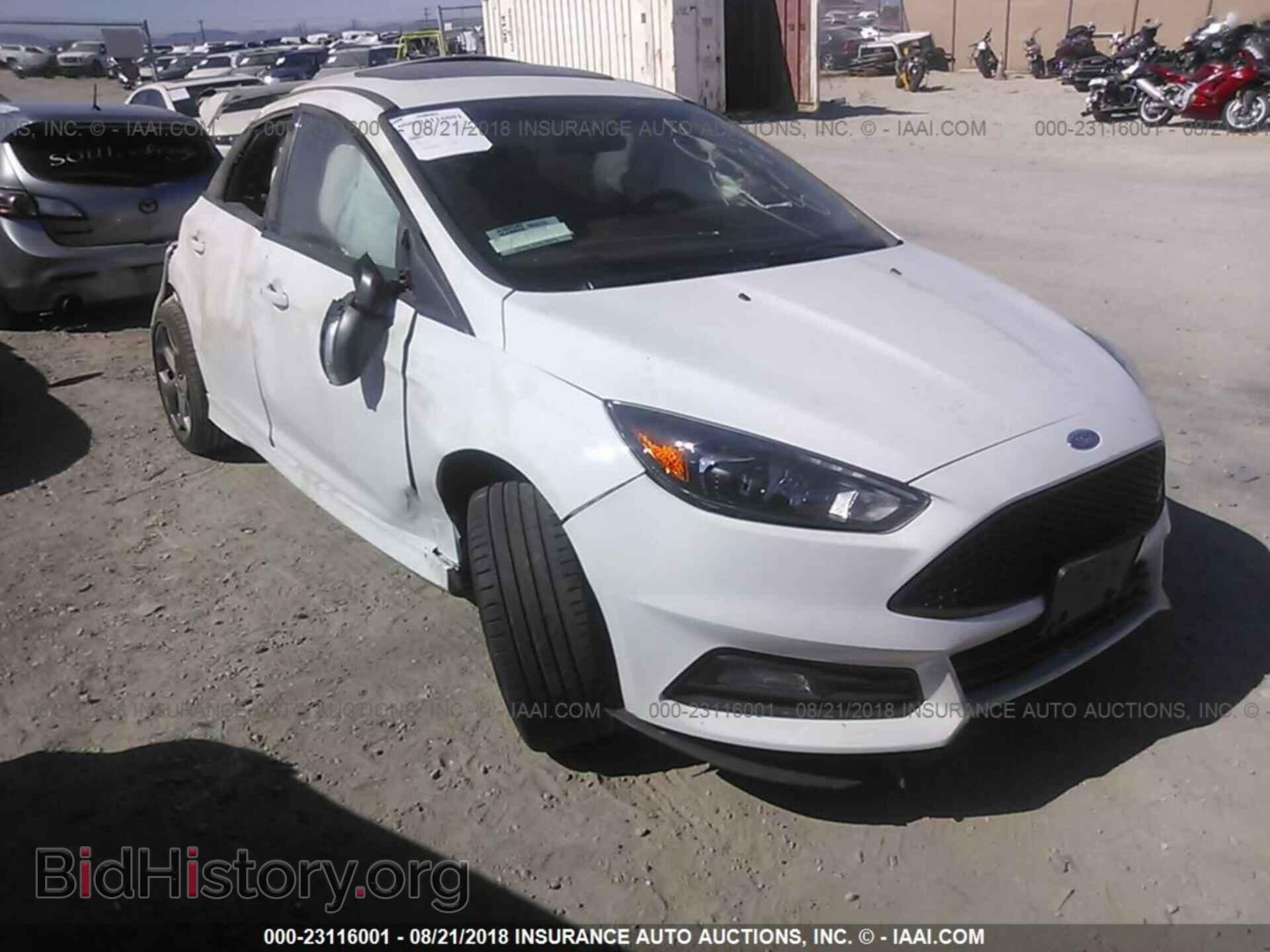 Фотография 1FADP3L92JL247499 - Ford Focus 2018