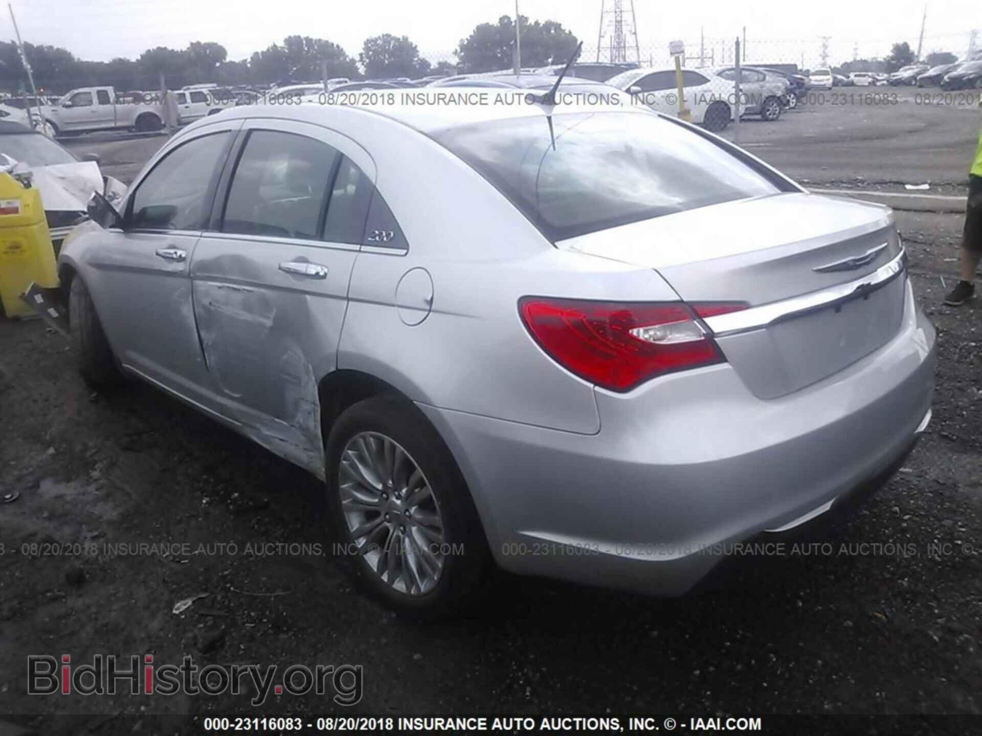 2012 Chrysler 200 - VIN: 1C3CCBCG2CN326368 - Фото 3