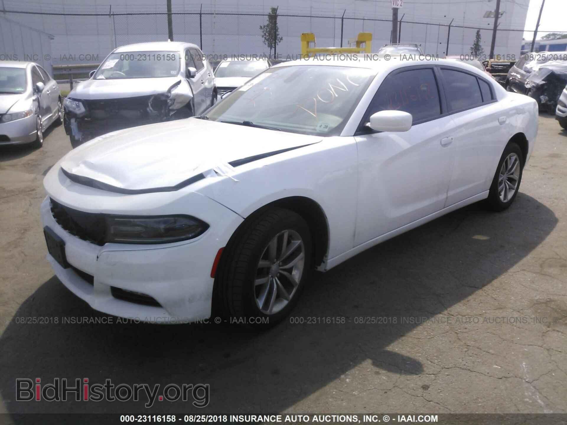 2015 Dodge Charger - VIN: 2C3CDXHG5FH777584 - Photo 2
