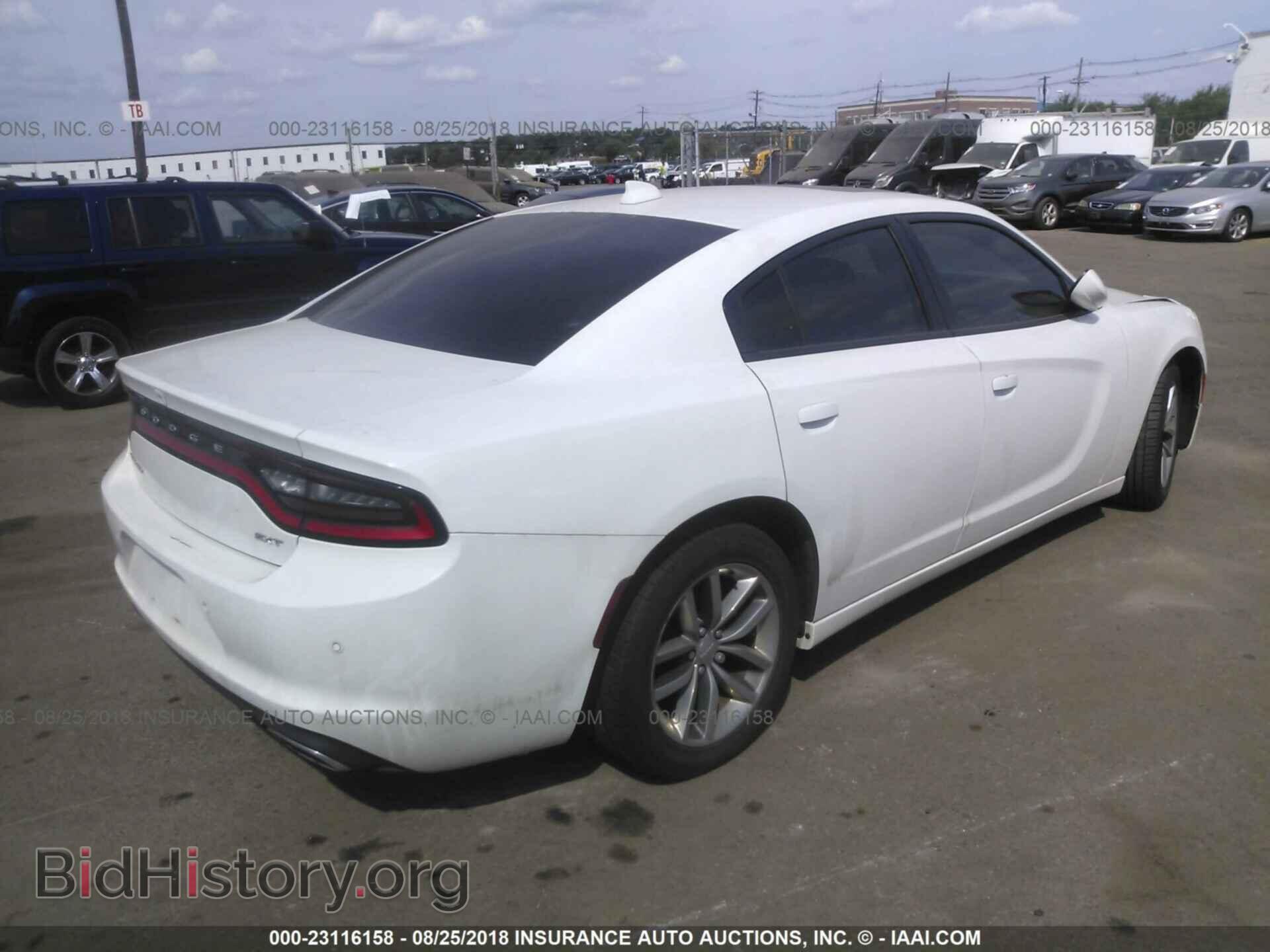 2015 Dodge Charger - VIN: 2C3CDXHG5FH777584 - Photo 4