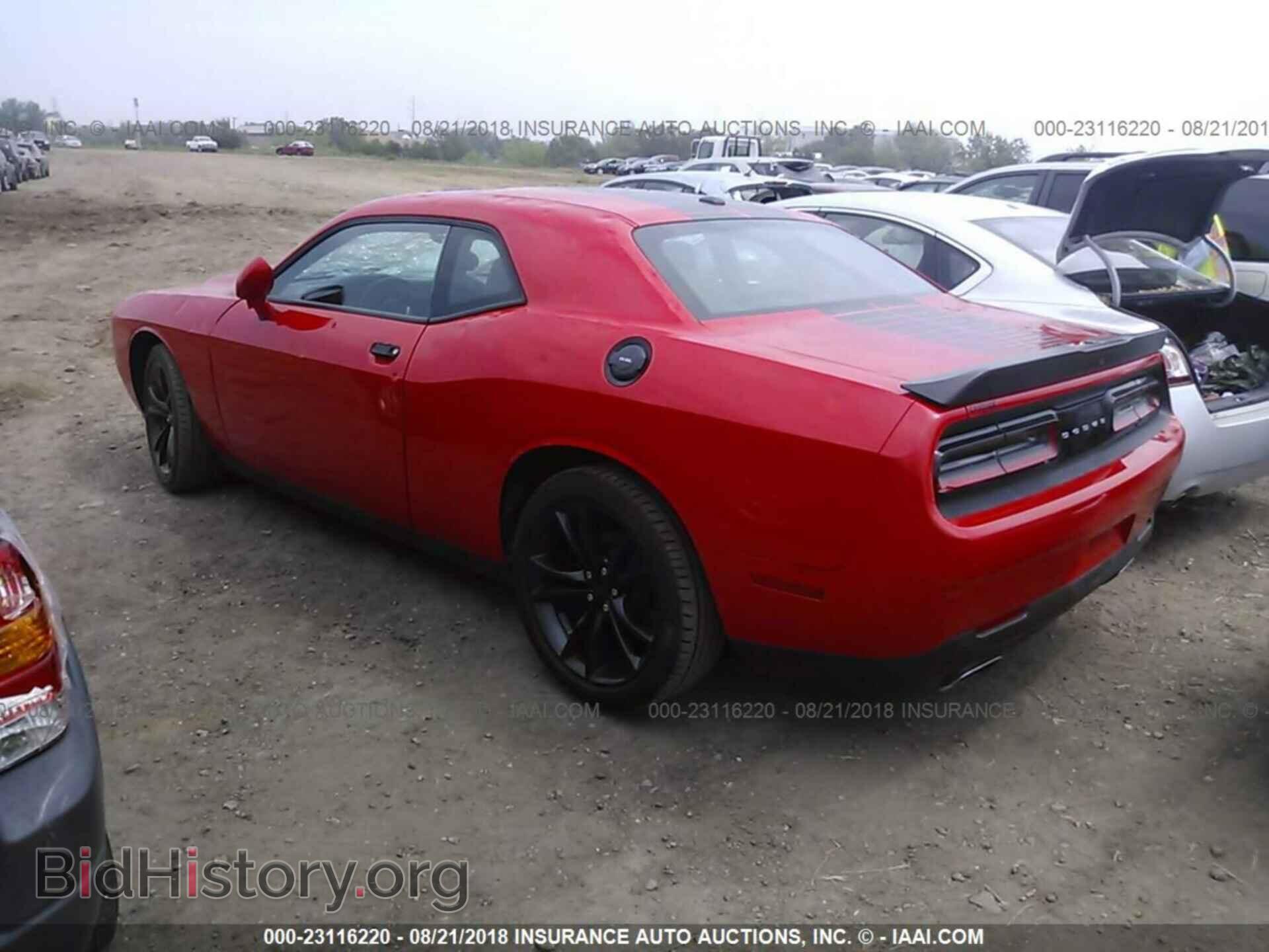 2016 Dodge Challenger - VIN: 2C3CDZAG4GH300037 - Photo 3