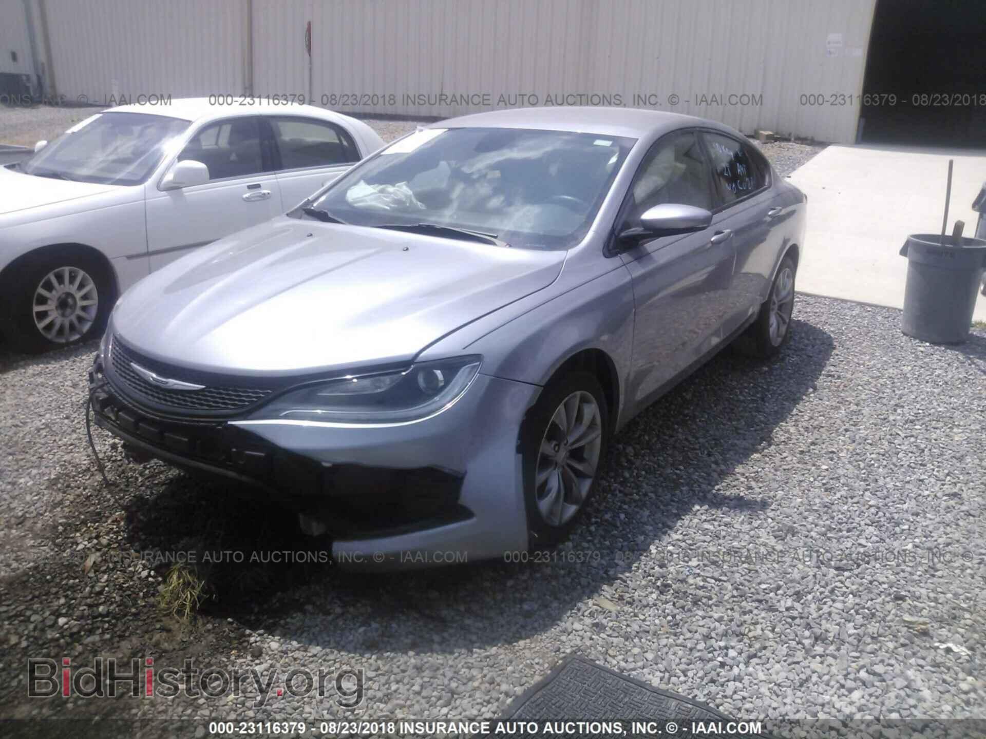2016 Chrysler 200 - VIN: 1C3CCCBB8GN115841 - Photo 2