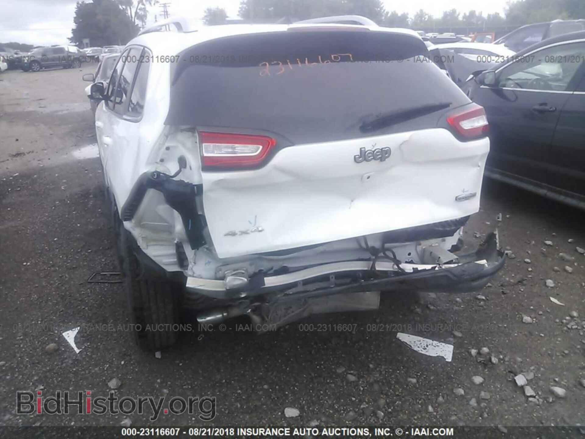 2017 Jeep Cherokee - VIN: 1C4PJMCB9HW545462 - Фото 6